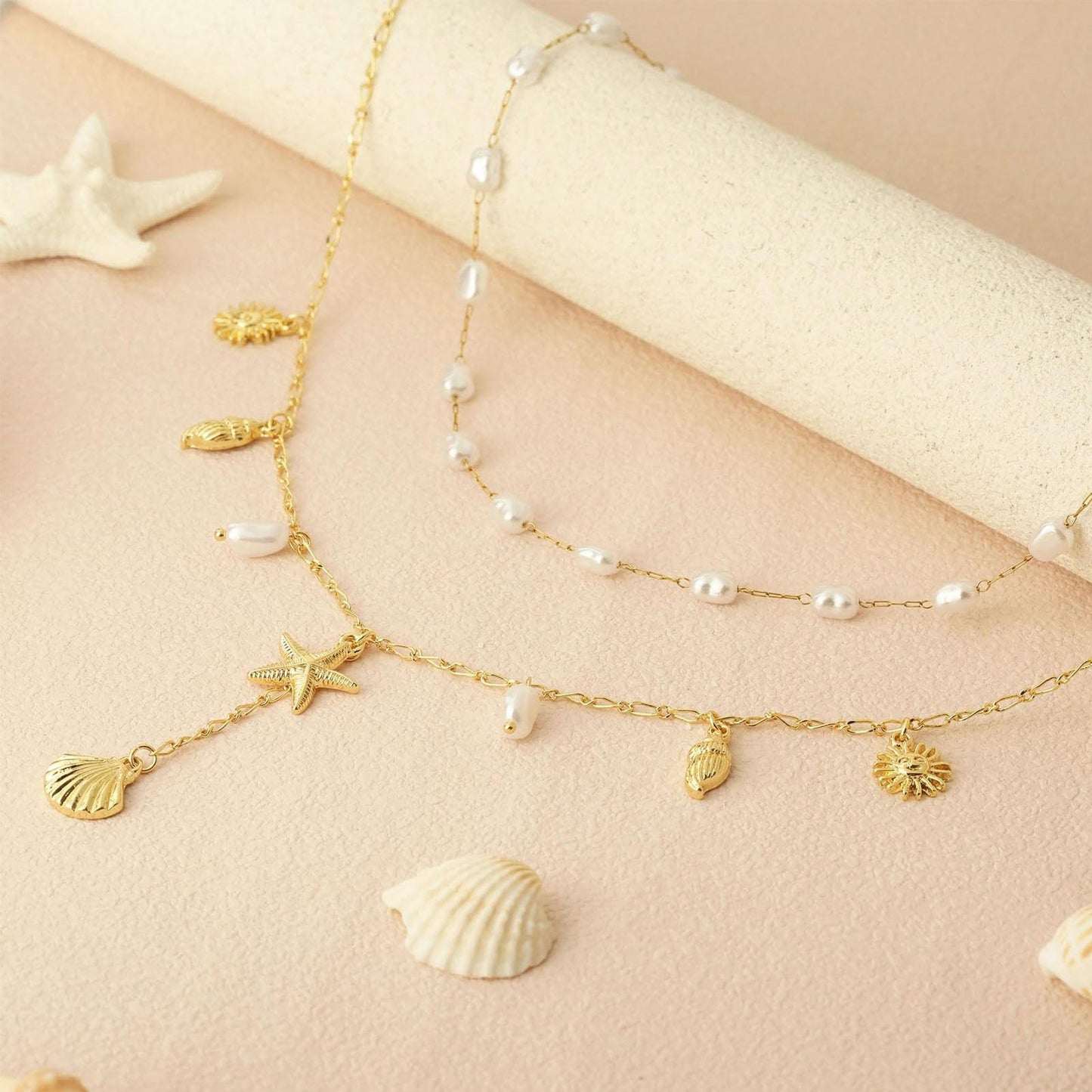 Gold Starfish Shell Necklace for Women Boho Layered Seashell Conch Shell Pearl Pendant Necklaces Set Bohemain Starfish Beach Necklaces Stack Beachy Summer Jewelry Outfits Accessories