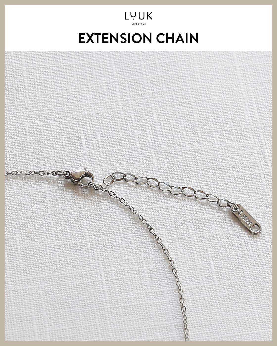 LUUK LIFESTYLE Stainless steel necklace for women with three circle pendant and HAPPINESS gift card for loved ones, round and circular design, chic and classy jewelry, trendy magnetic look, silver