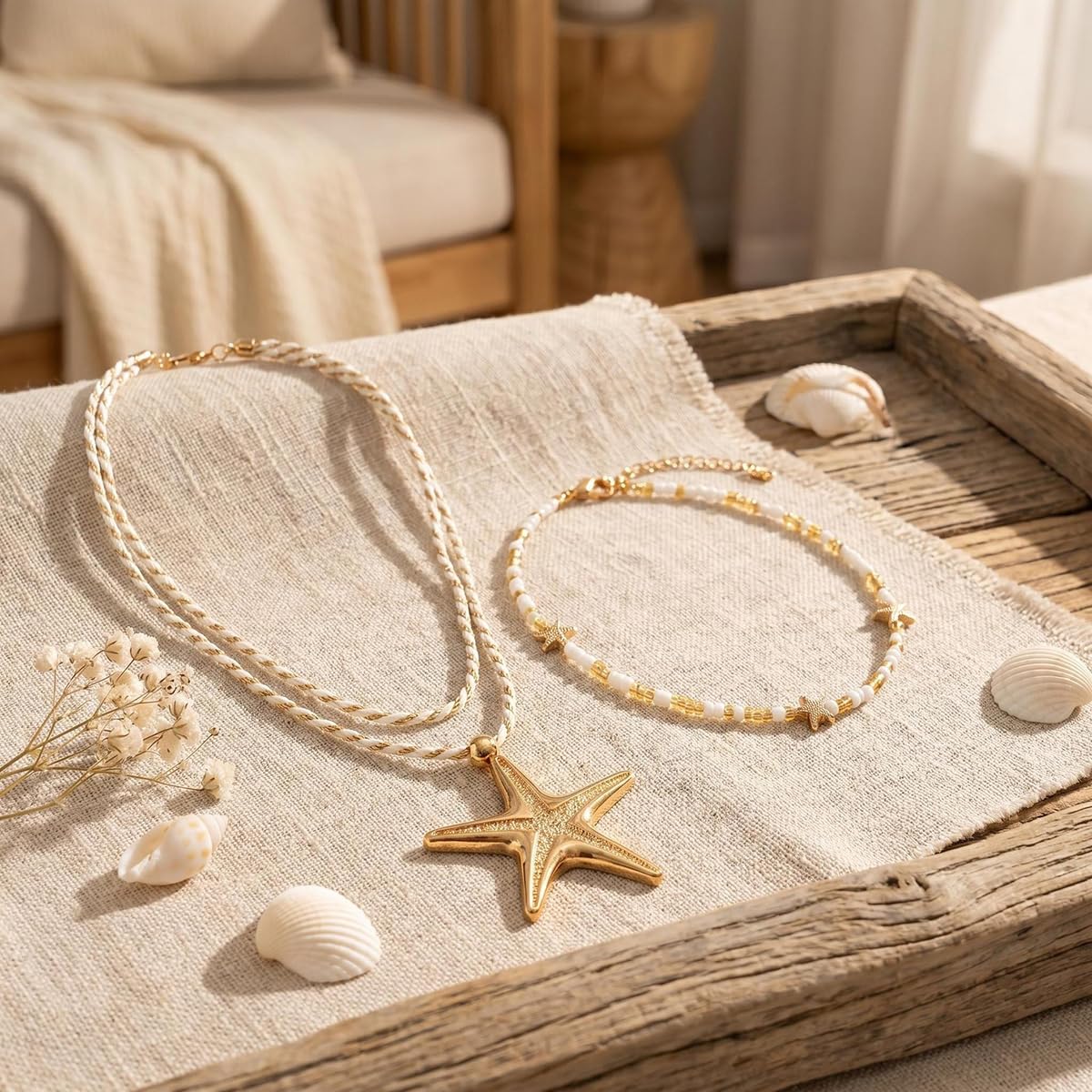 Systechy Boho Layered Starfish Necklace for Women Large Starfish Beaded Necklace Exaggerated Sea Star Adjustable Pendant Necklaces Fashion Summer Beach Holiday Party Jewelry Present (White)