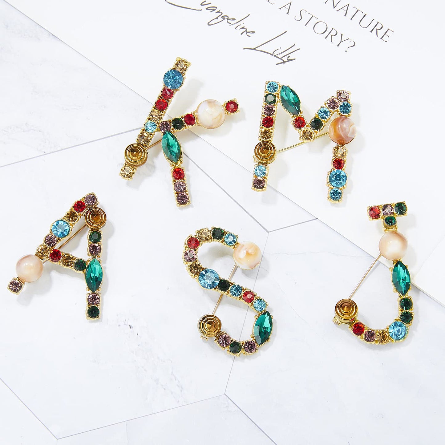 RINHOO Crystal Pearl Initial Brooch Gold Plated Enamel Colorful Letter Alphabet Breastpin Pin Jewelry for GIFTS (Gold V)