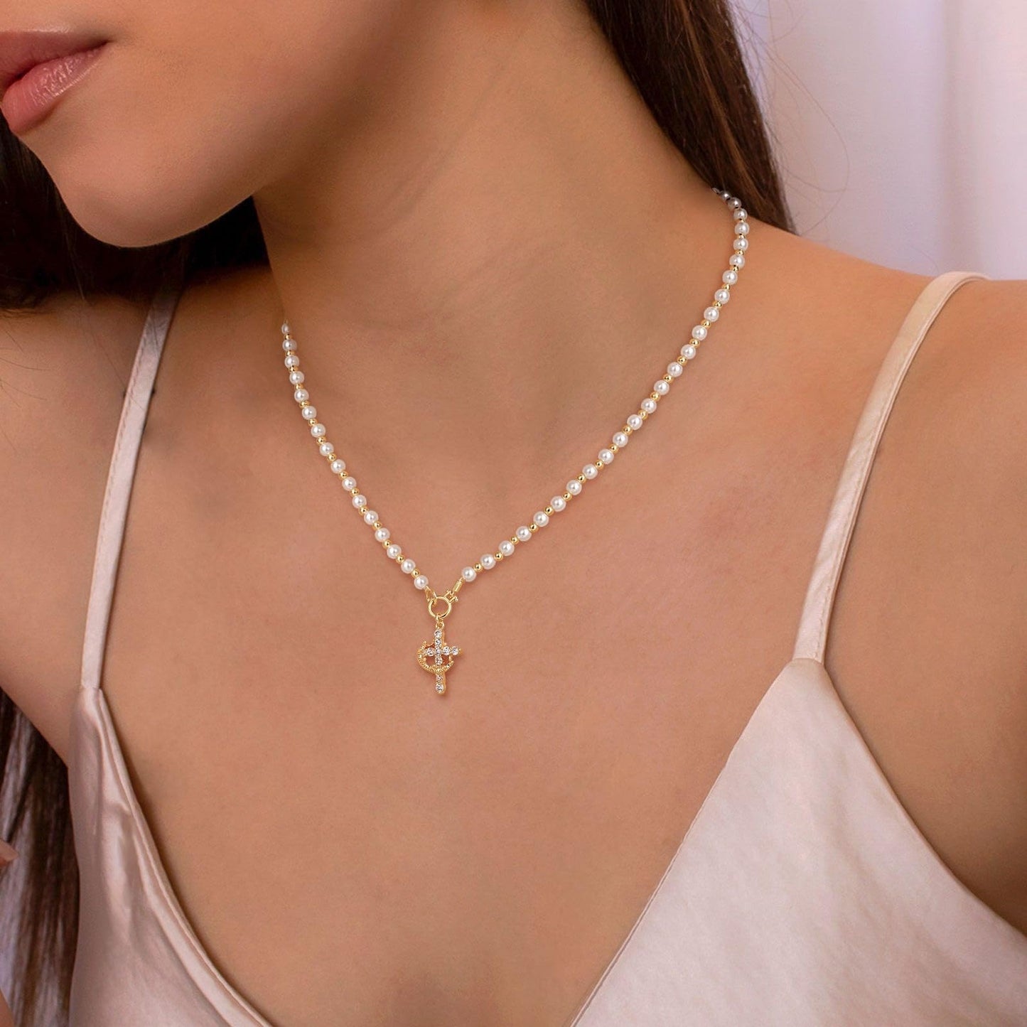 Robaice Cross Necklace for Women 14K Gold Plated Crown Cross Pendant Necklace Simple Gold Necklaces Faith Cross Jewelry First Communion Necklace, Pearl Necklace