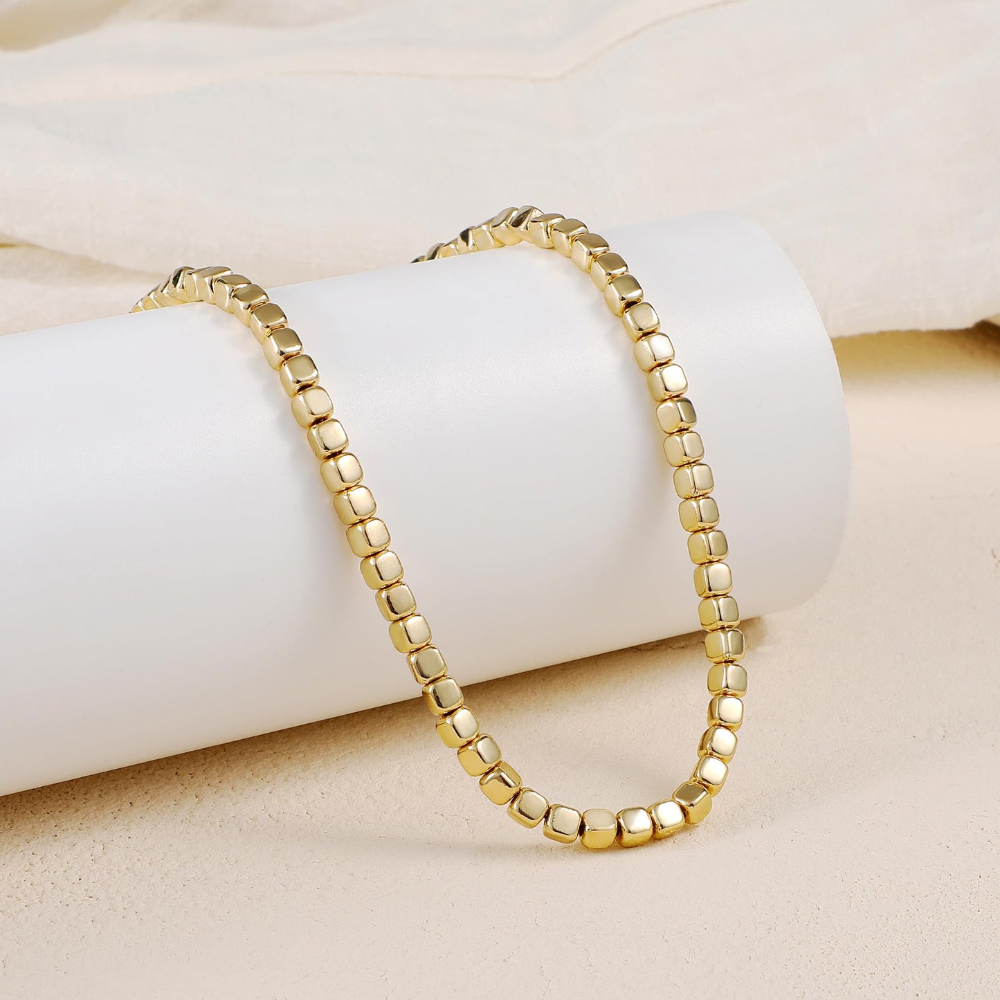 Sajidos Gold Plated Plastic Beaded Necklaces for Women 14K Gold Plated Bead Chunky Heart Charm Pendant Necklace Handmade Trend Fashion Jewelry Gifts