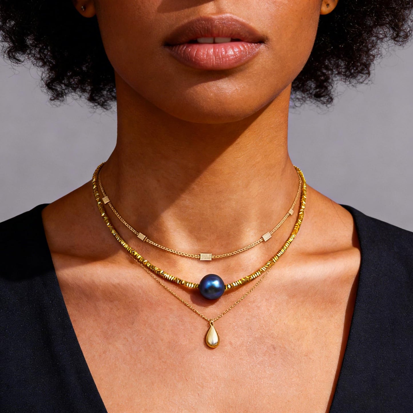 GEMTAL Dainty Single Pearl Pendant Necklaces for Women Trendy,18K Gold Plated Handmade Stone Beaded Choker Necklace,Delicate Round Freshwater Pearl Necklace Jewelry Gift for Women Girls(Black/Gold)