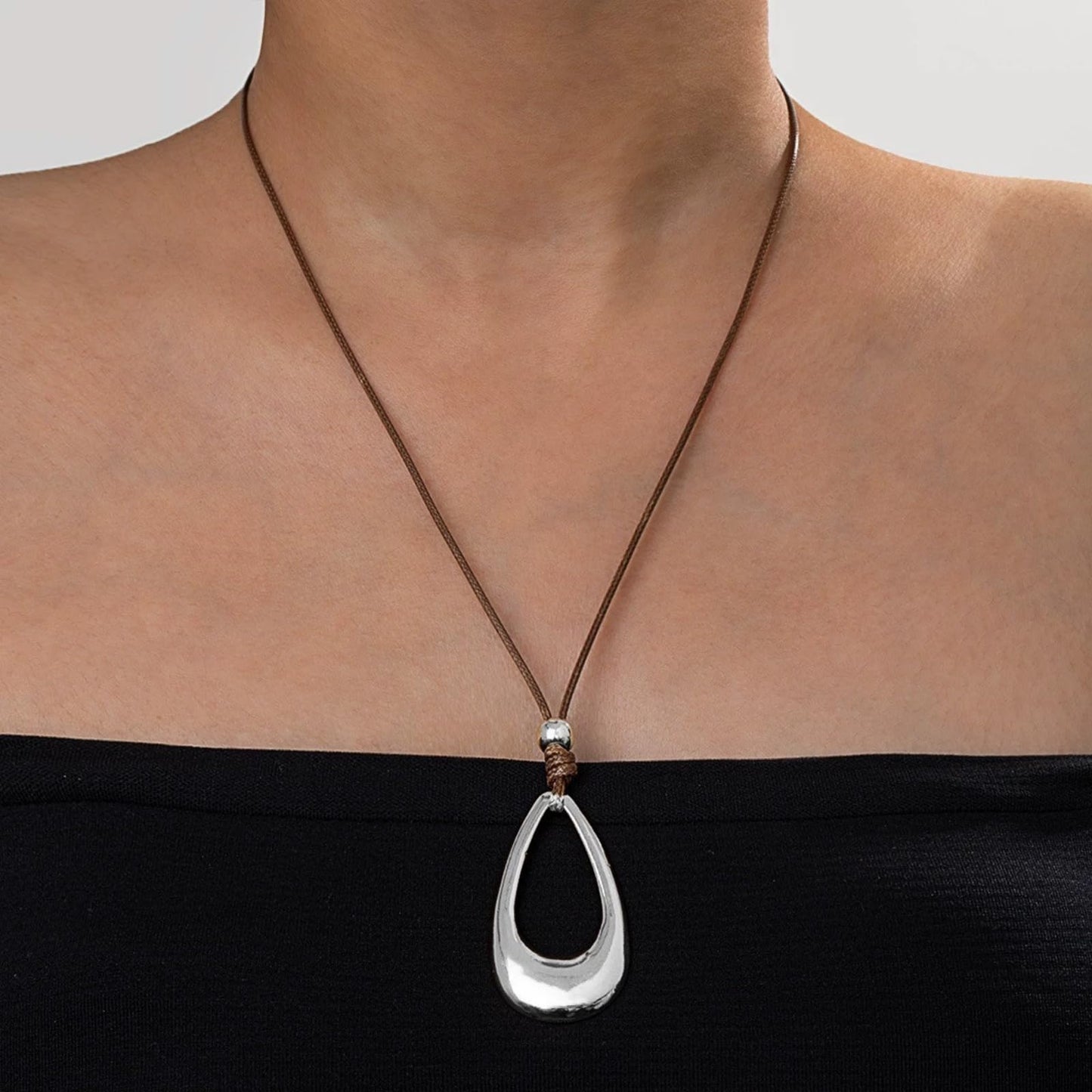 Hcrohihit Chunky Hollow Pendant Necklace for Women,Trendy Charm Big Circle Necklace Boho Punk Cowgirl Outfits Western Accessories (B-SL)