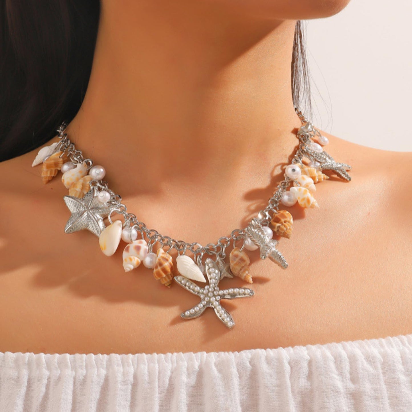 Frodete Starfish Necklace for Women Beach Necklaces Jewelry Layered Choker Drop Dangle Summer Vacation Outfits Theme Conch Seashell Accessories Ocean Pendant Dress Costume