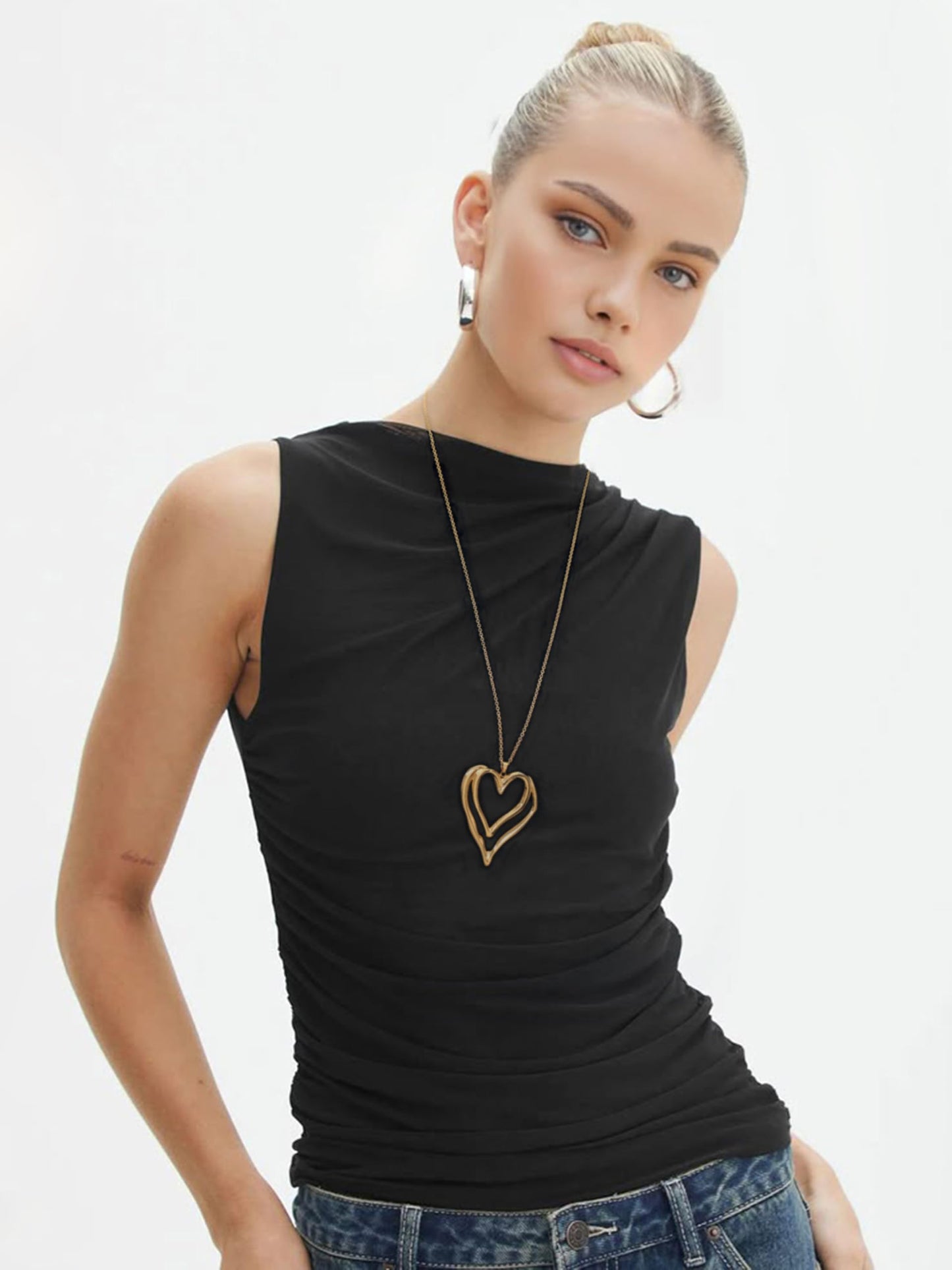 CANEVINKA 18K Gold Plated Cute Heart Necklace for Woman Long Sweater Chain Necklace Charm Open Heart Pendant