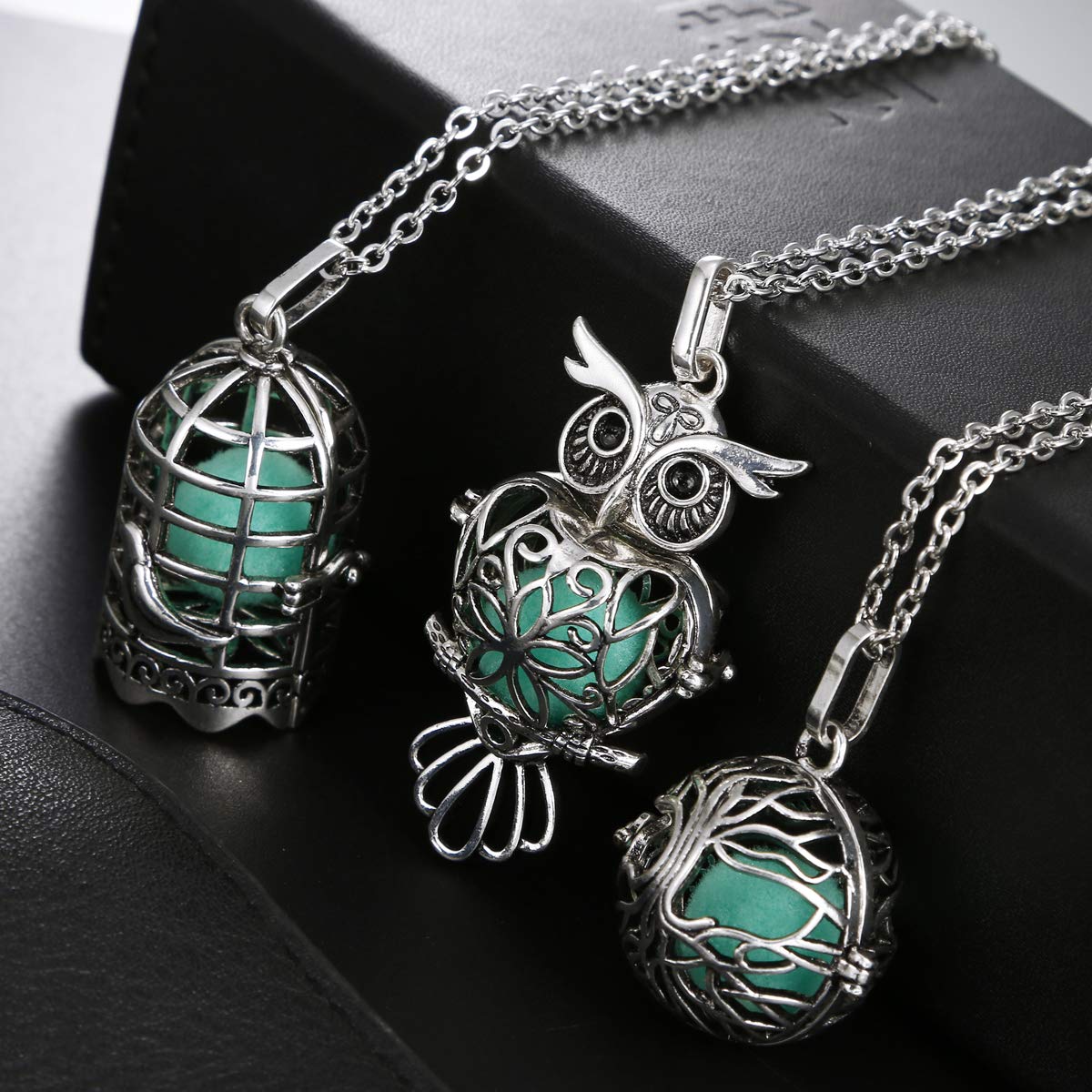 Vie jeune Mixed Filigree Cage Locket Pendants Set, Essential Oil Diffuser DIY Necklace Bracelet Jewelry Making Craft, Bulk Beads Aromatherapy Diffuse Charms Gifts for Women (Random 10pcs Diffusers)