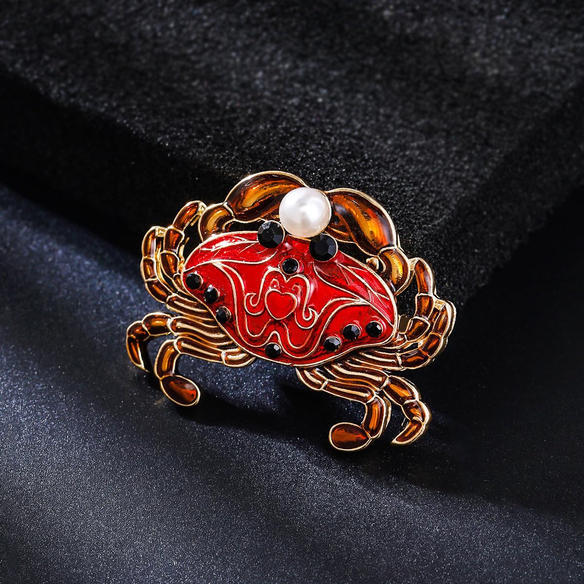 Crab Brooch for Women Enamel Crab Pin Ocean Themed Brooch Birthday Holiday Gift for Wife Girlfriend Mother