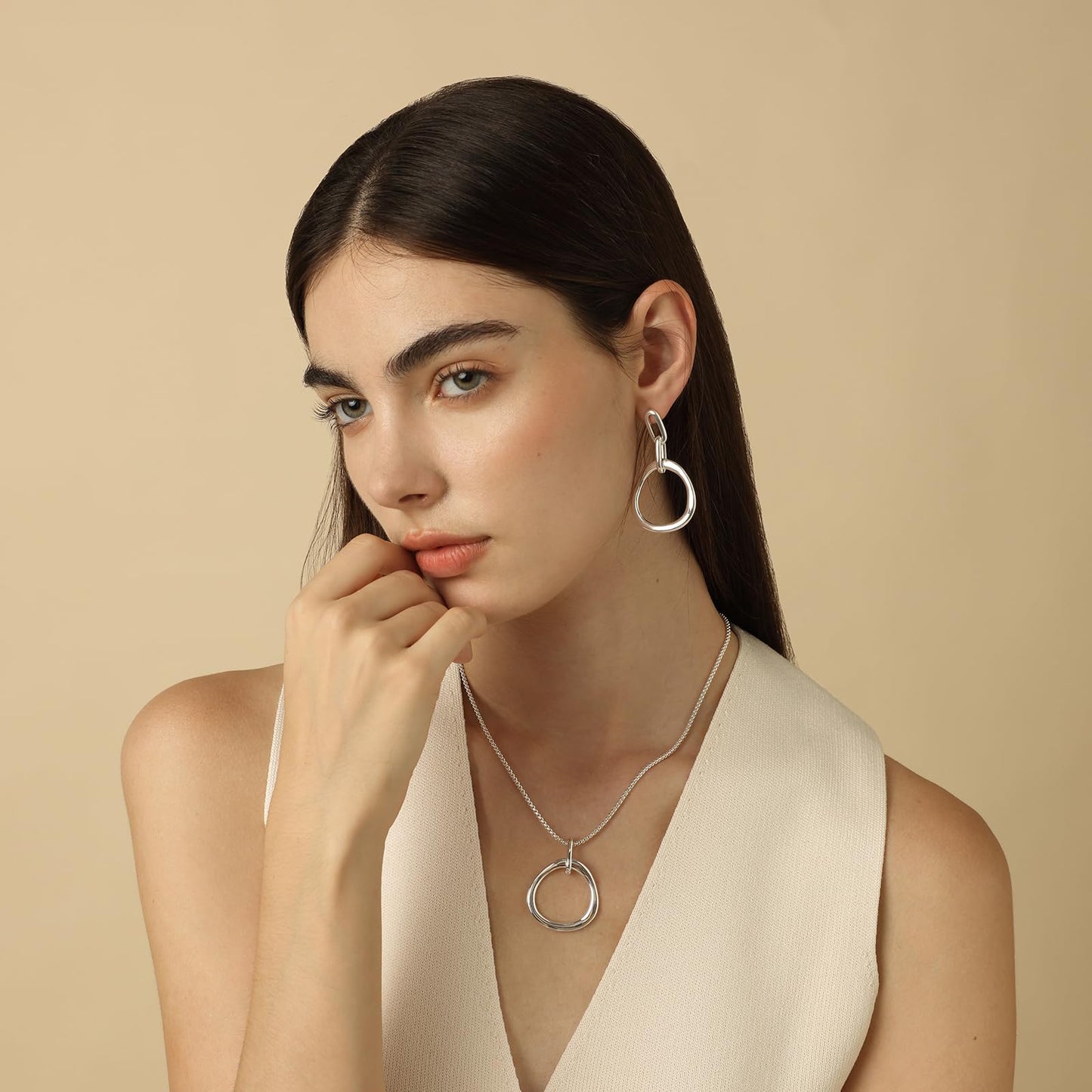 COBI Circle Necklace for Women, 18K Gold/Rhodium Plated Long Necklace, Sliver Statement Necklace Simple Everyday Jewelry, Fashion Trendy Birthday Gifts
