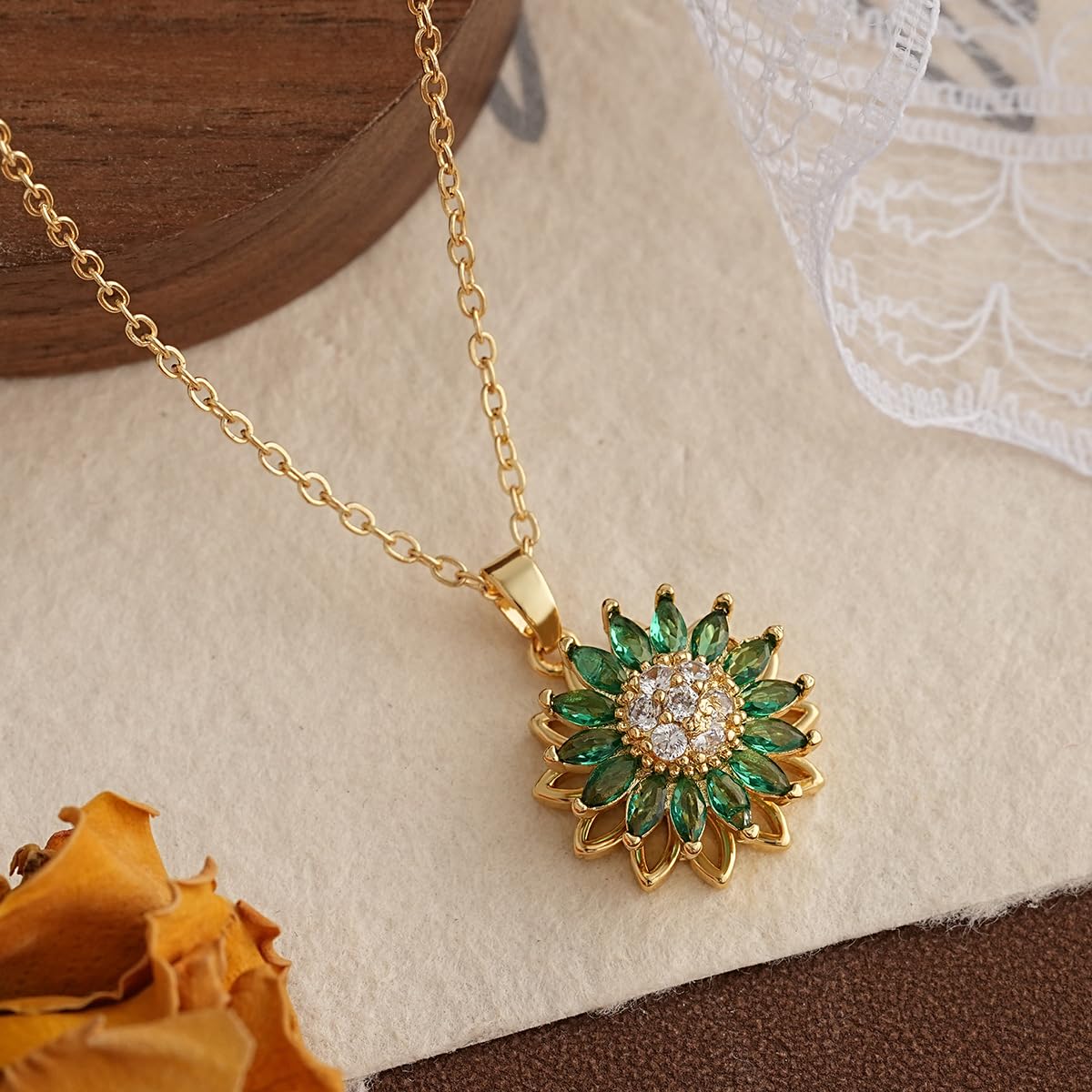 KONPJE Sunflower Fidget Necklace for Women Gold Moon Necklace Rotating Heart Necklaces Spinning Crystal Sunflower Anxiety Necklaces Crescent Moons Jewelry Accessories (Green)