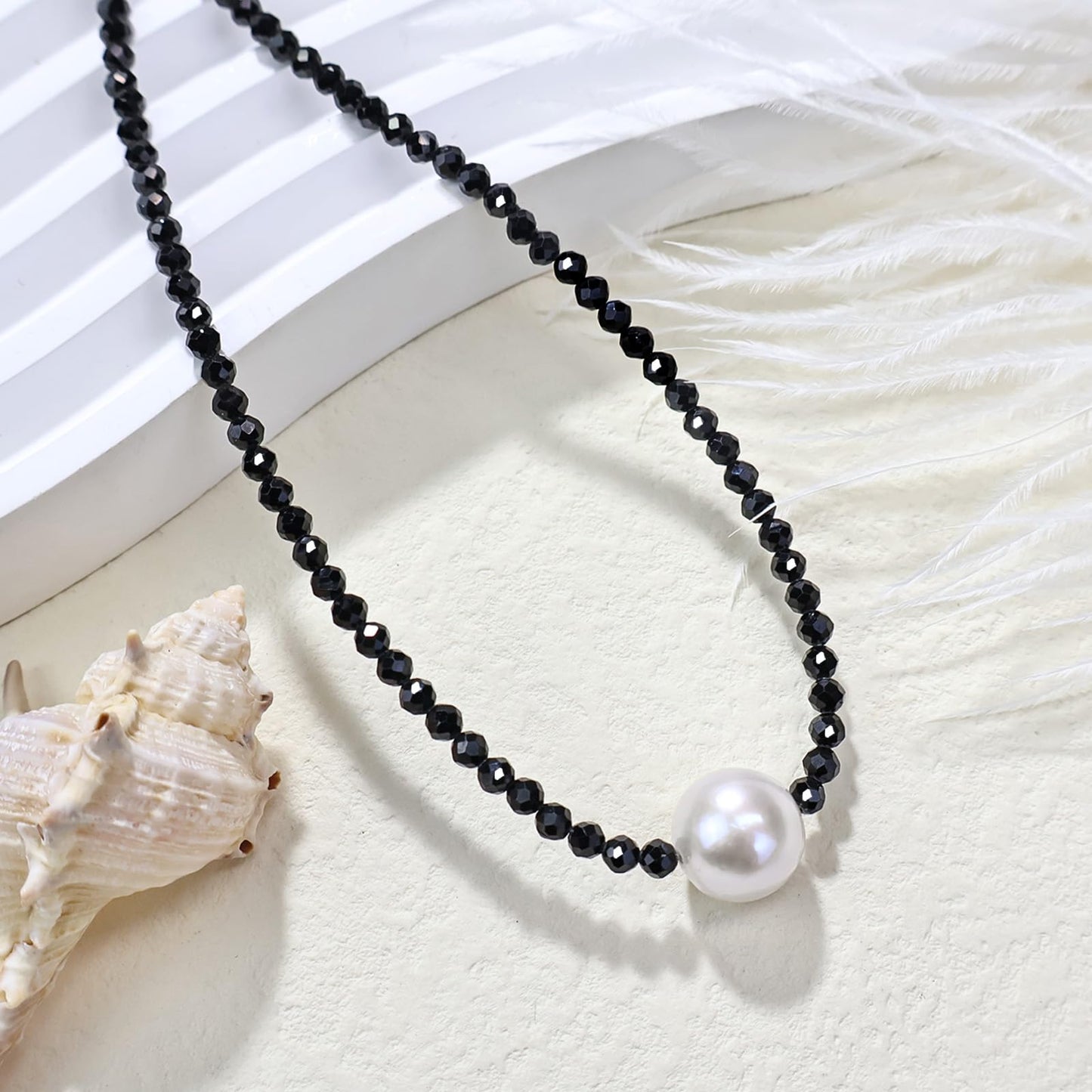 GEMTAL Dainty Single Pearl Pendant Necklaces for Women Trendy, Womens Black Stone Beaded Choker Necklace, Delicate Round Freshwater Pearl Necklace Jewelry Gift for Women Girls(Black/White)