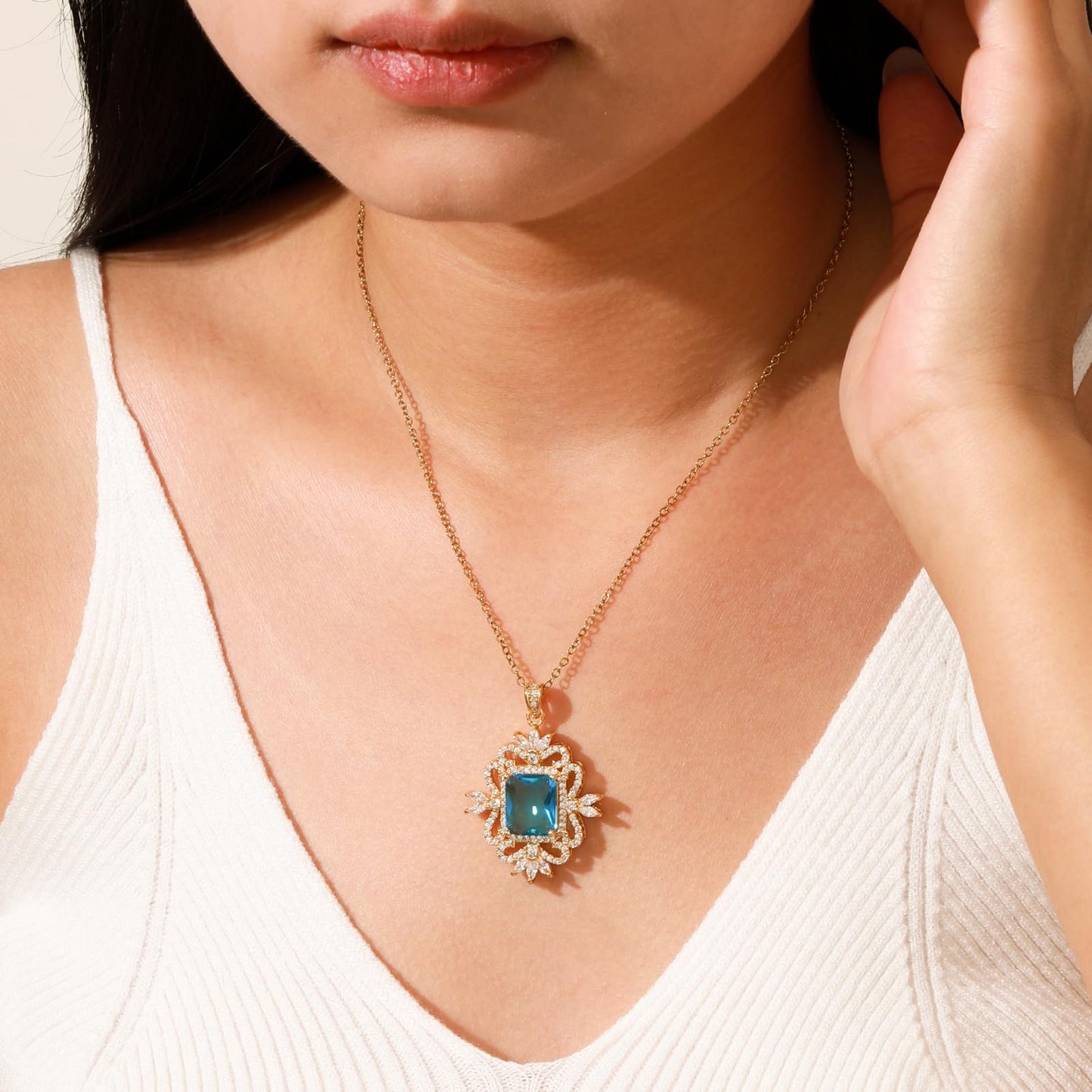 Blue Square March Birthstone Aquamarine Necklaces for Women-Gold Plated Imitation Aquamarine Jewelry Baroque Pendant Necklace Waterproof Non Tarnish Maximalist Jewelry For Birthday Valentines Day Mother's Day Christmas Thanksgiving Gifts