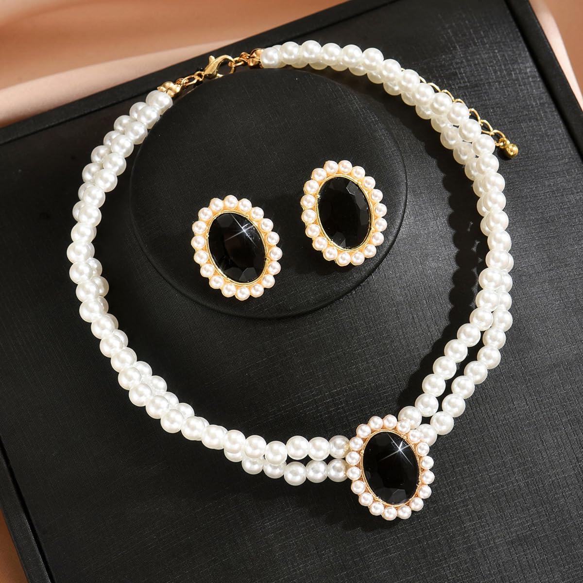 CSIYANJRY99 Pearl Necklace and Earring Set Faux Pearl Jewelry Sets for Women Imitation Beaded Pearl Necklace Bracelet Stud Earrings for Women（BK）