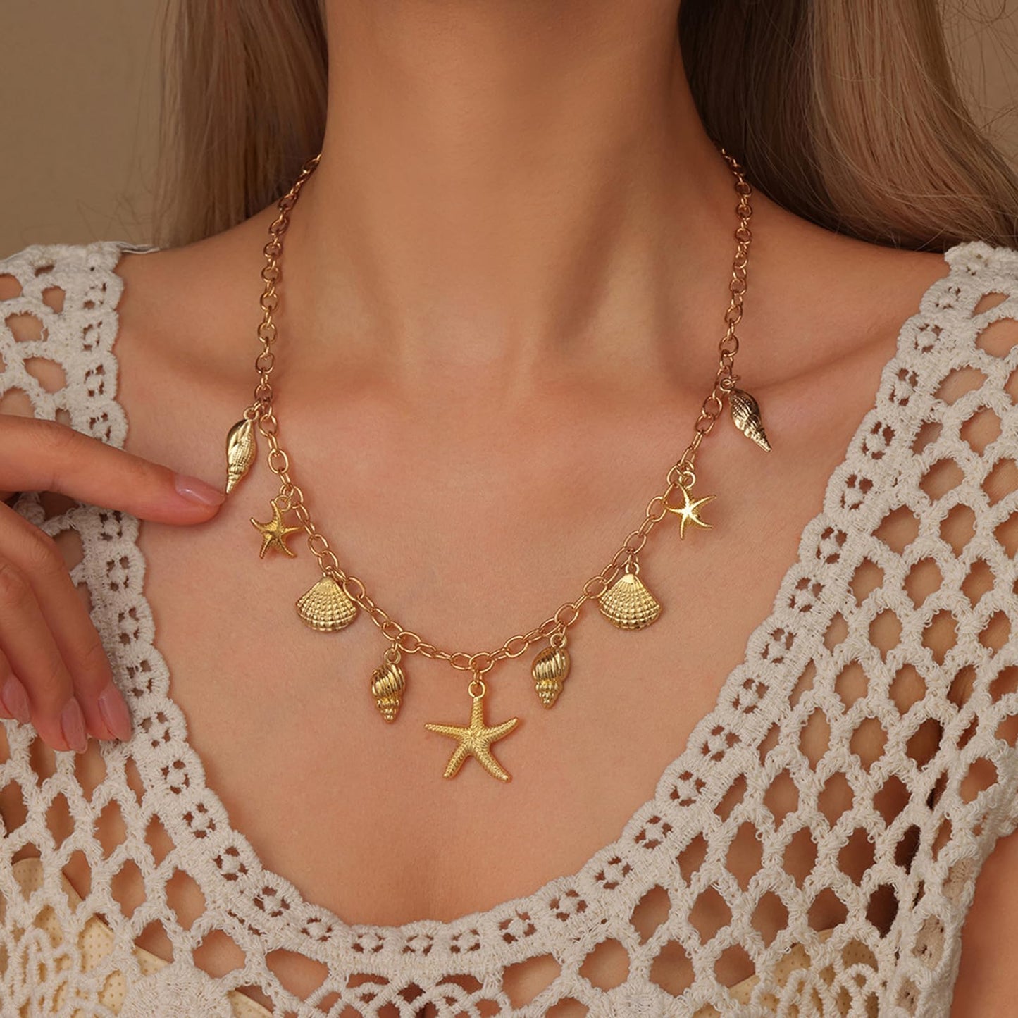 Seashell Charm Necklace for Women, Gold Starfish Beach Jewelry Coastal Vacation Outfits Accessories Summer Dresses Trendy 2026