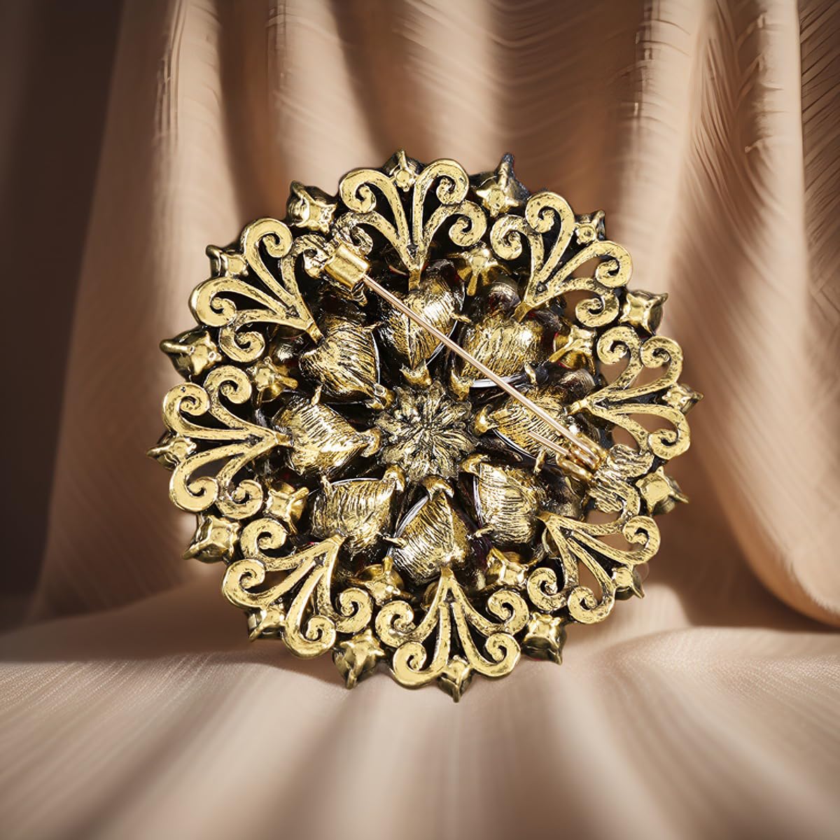Rhinestone Crystal Flower Brooch Pin Sparkling Large Crystal Sunflower Brooch Vintage Floral Lapel Pins Rhinestone Flower Bouquet Broochs Rose Snowflake Broochs Wedding Bridal Dress Jewelry for Women (Pink)