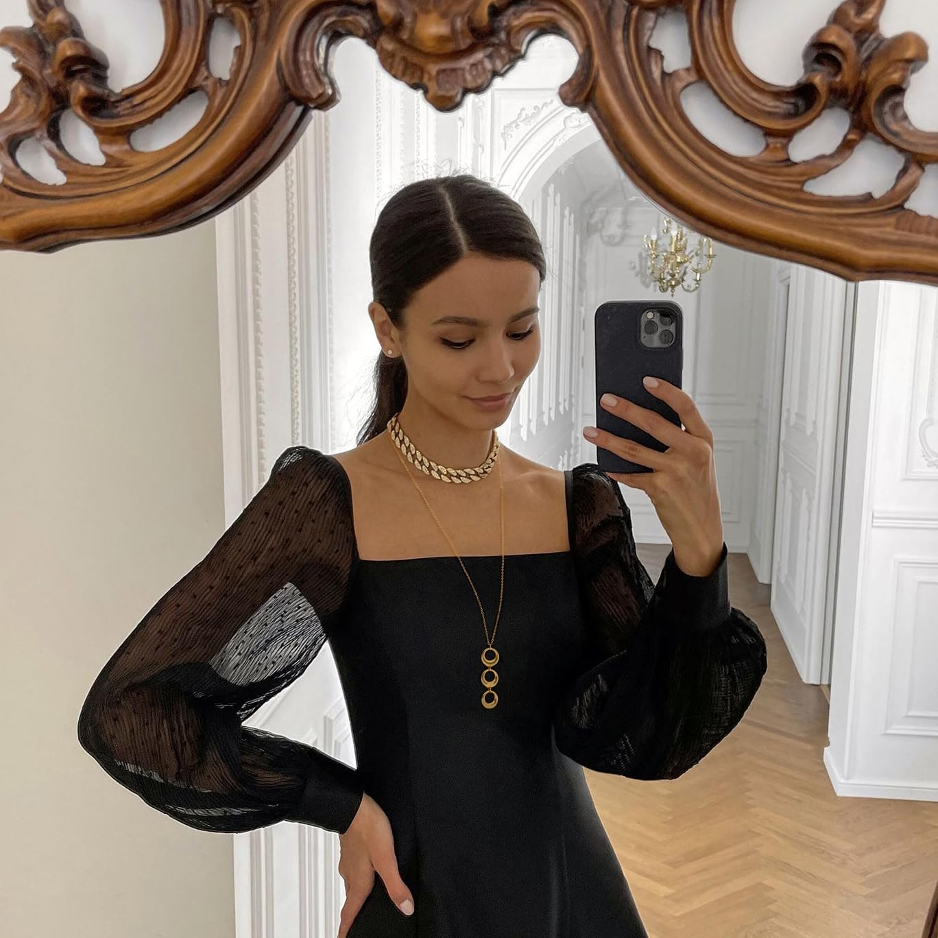 Simple Gold Plated Chain Long Necklace for Women Trendy Statement Gold Circle Pendant Necklaces Fashion Sweater Necklace