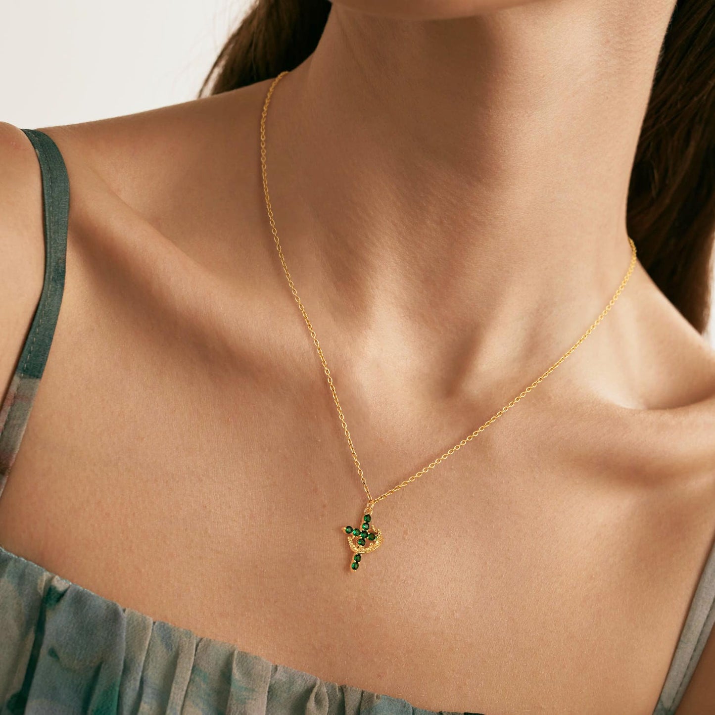 Robaice Birthstone Crown Cross Necklace for Women, Gold-Plated Christian Faith Necklace, Cross Jewelry Gift for Women, May Green Emerald Gift