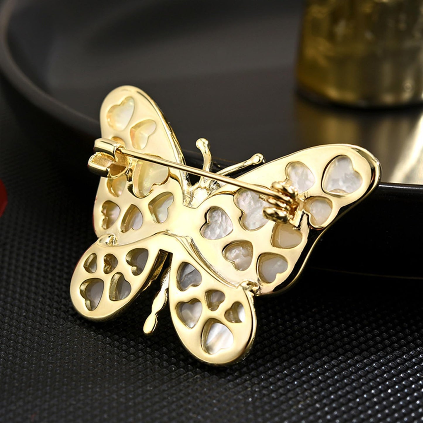 HETICA Animal Brooch for Women, Funny and Cute Flower Brooch Safety Pins Clothing Backpack Hat Decoration Enamel Pins Fashion Women Brooches and Pins Jewelry