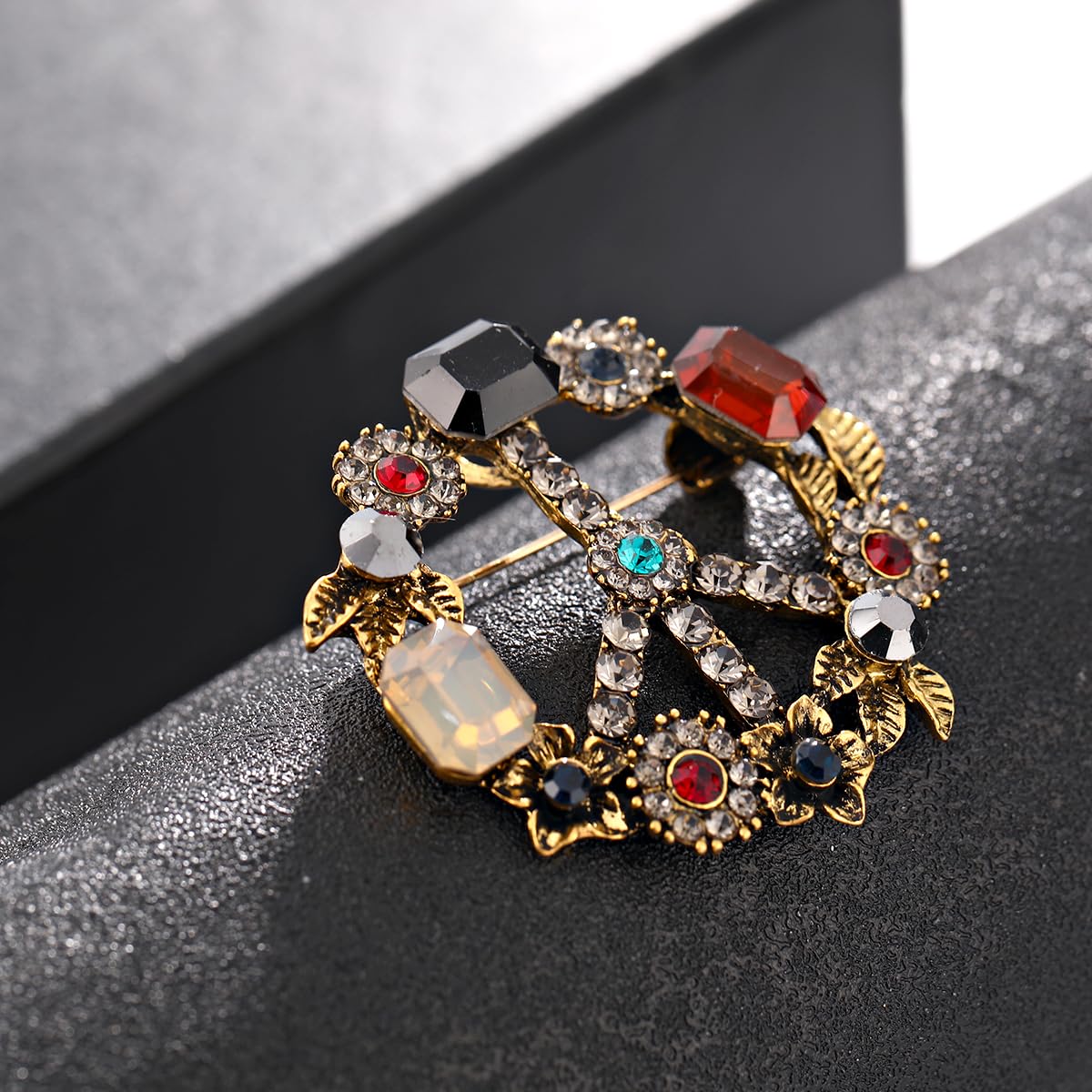 Antique Gold Plated Crystal Love Peace Brooch and Pins (1)