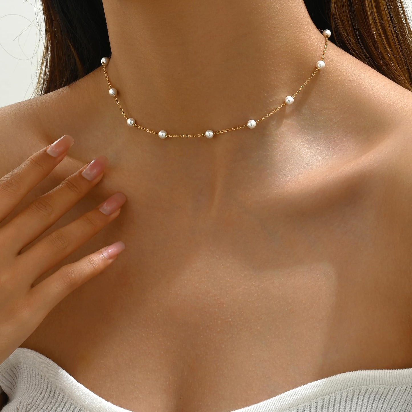 Jewigo Pearl Necklaces for Women 18K Gold Plated Pearl Choker Necklace Dainty Pearls Pendant Necklace Simple Small Pearls Bridesmaid Wedding Jewelry Gift