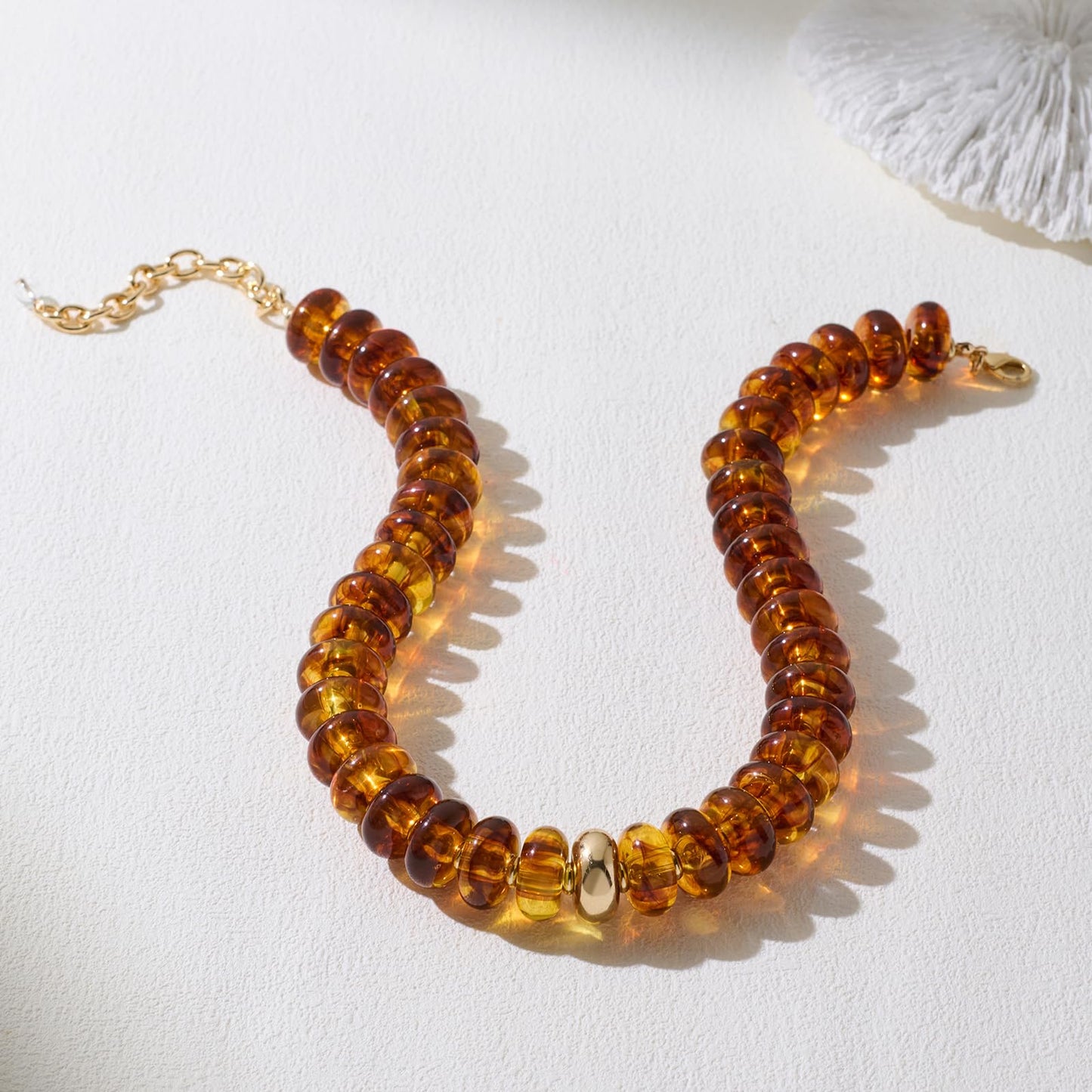 HolidayQbee Beaded Necklace for Women Chunky Beaded Choker Necklace Boho Oval Amber Big Bead Statement Necklaces Fashion Trendy Summer Beach Jewelry Gifts