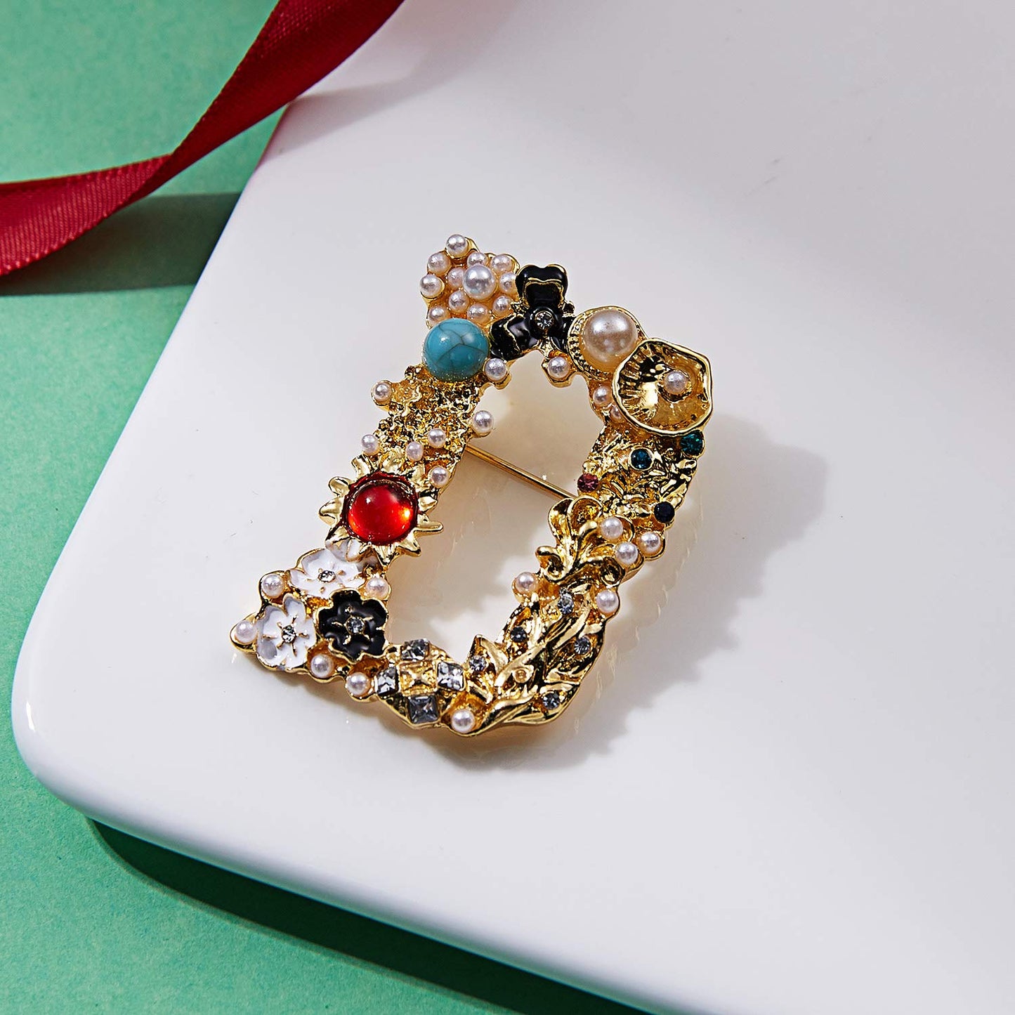 RINHOO Crystal Pearl Initial Brooch Gold Plated Enamel Colorful Letter Alphabet Breastpin Pin Jewelry for GIFTS (Letter -D)