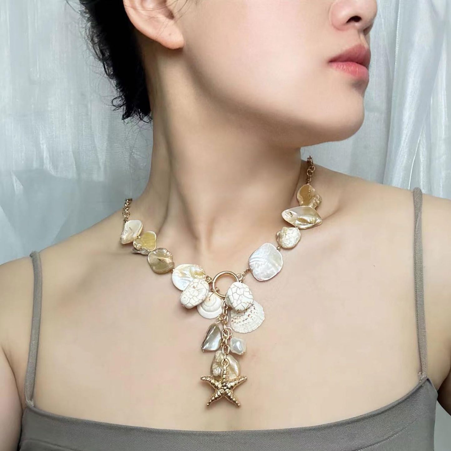 Decixde Shell Necklace Gold Starfish Necklace Seashell Necklace Sea Starfish Necklaces Conch Necklace Summer Beach Jewelry (white)