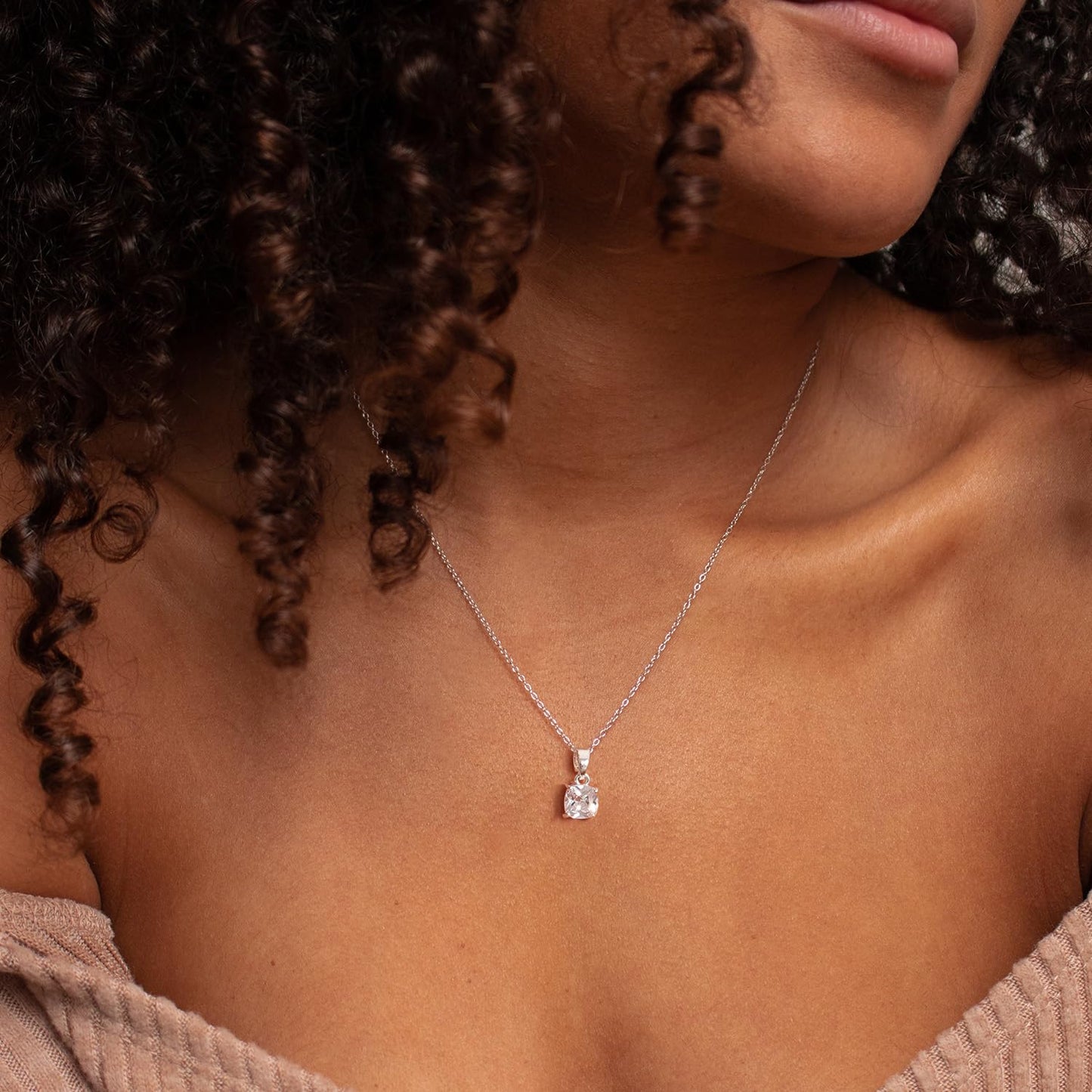 CUEZIY Dainty Necklaces for Women Cute Station Choker Necklace Cubic Zirconia Simulated Diamond Necklace Simple Layering CZ Necklace Trendy Jewelry Gifts (Square, Silver)