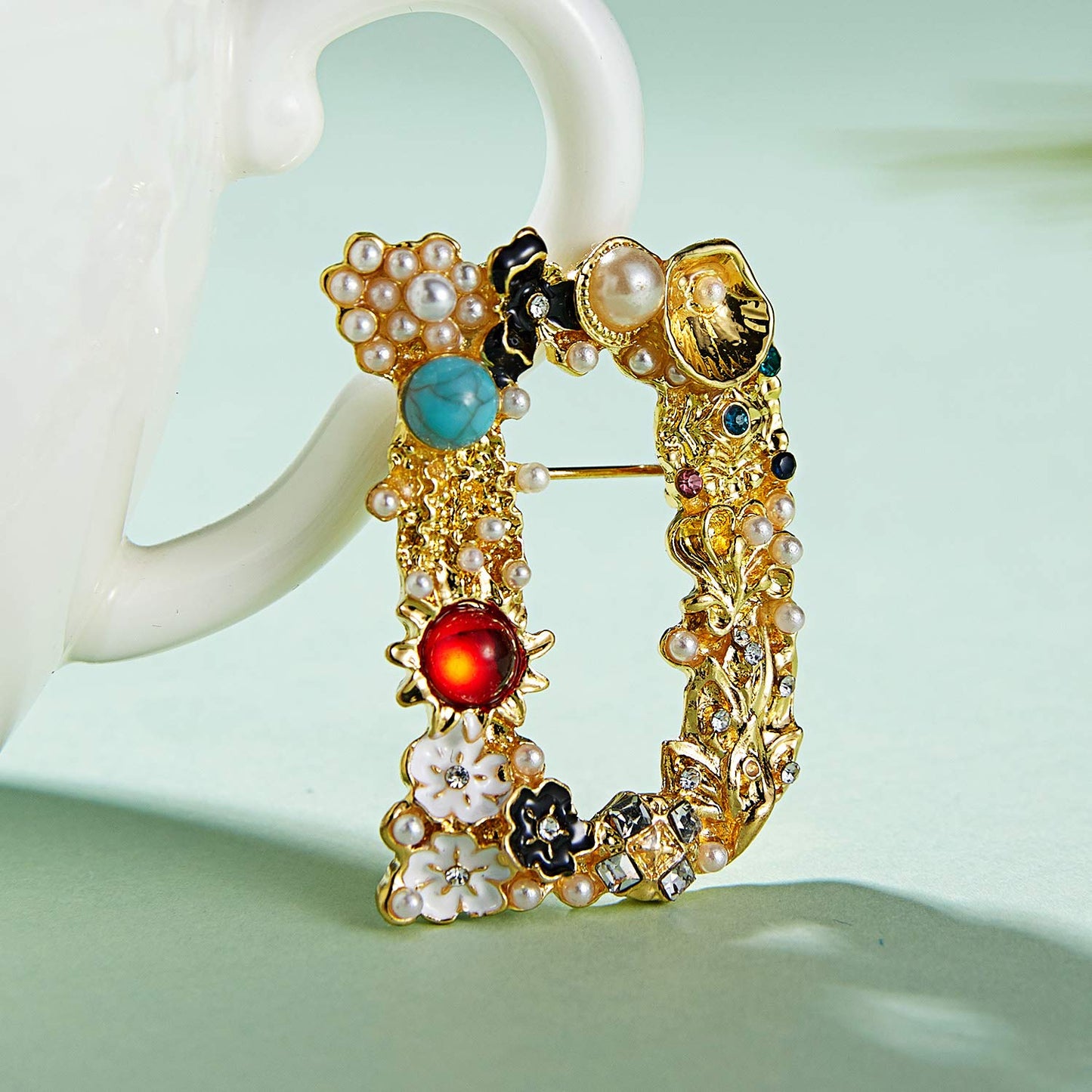 RINHOO Crystal Pearl Initial Brooch Gold Plated Enamel Colorful Letter Alphabet Breastpin Pin Jewelry for GIFTS (Letter -D)