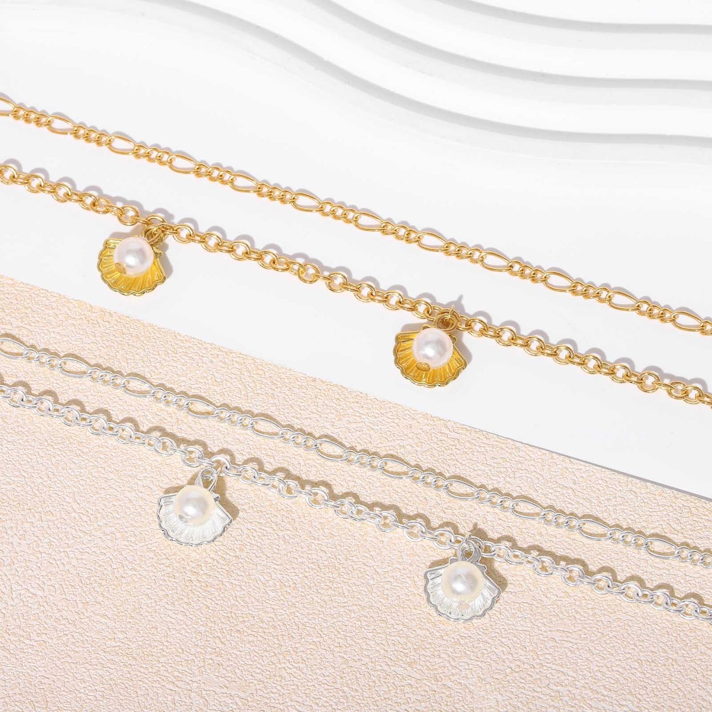 Wriidy Pearl Seashell Waist Chain Gold Beach Belly Chain Adjustable Women Layered Body Jewelry Accessories for Swimsuits