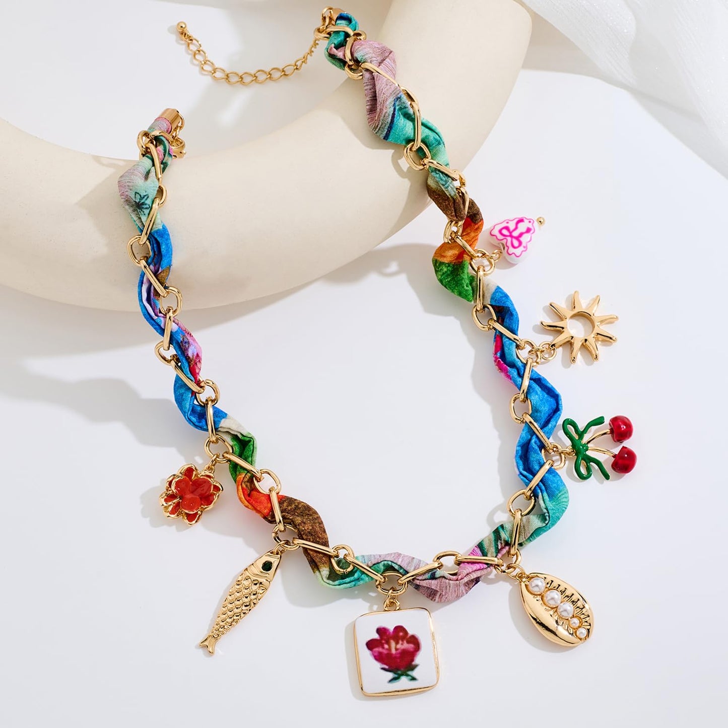 LILIE&WHITE Gold Charms Necklace for Women with Chic Fish Flower Shell Bandana Necklaces Fashion Summer Collar Necklaces Jewelry Gift
