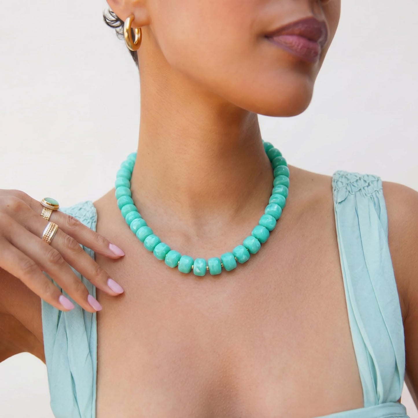 Badu Mint Green Chunky Beaded Necklace for Women,Acrylic Bead Choker Statement Necklace Cute Trendy Necklaces Jewelry Gifts