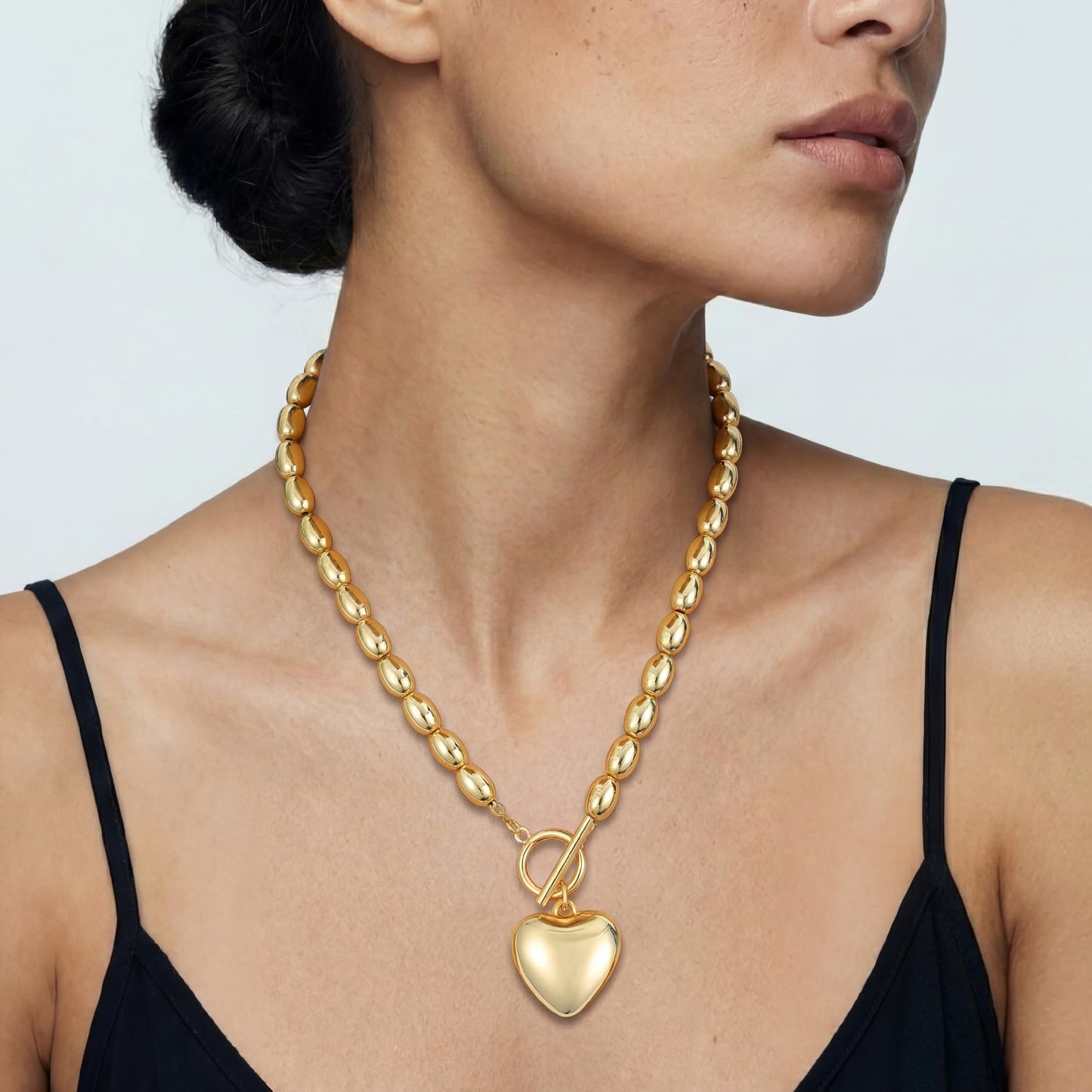 Sajidos Gold Plated Plastic Beaded Necklaces for Women 14K Gold Plated Bead Chunky Heart Charm Pendant Necklace Handmade Trend Fashion Jewelry Gifts