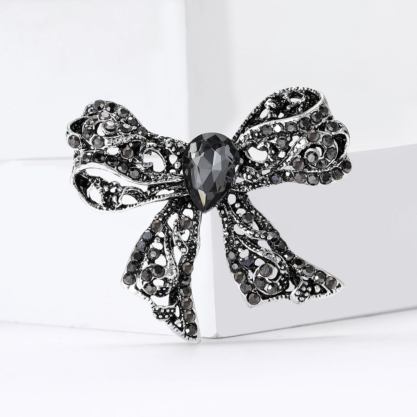 Vancy Utopia Rhinestone Bowknot Brooch Crystal Brooches for Women Pin Wedding Fashion Brooches Jewelry Accessories,Women Gift