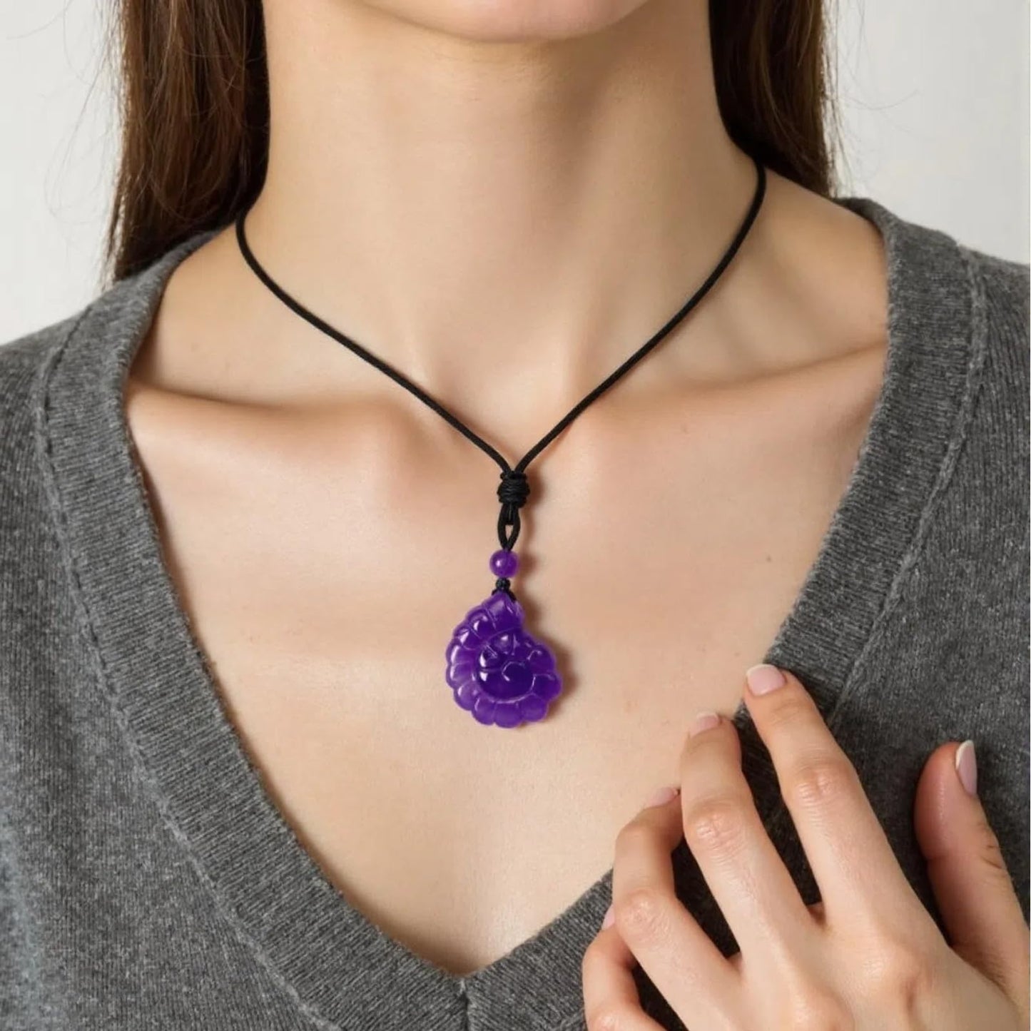 EDEN'S CALL Crystal Conch Shell Necklace for Women Healing Stone Ocean Pendant, Boho Beach Necklace with Polished Natural Gemstone Adjustable Cord Worry Stone Jewelry Gift, Amethyst