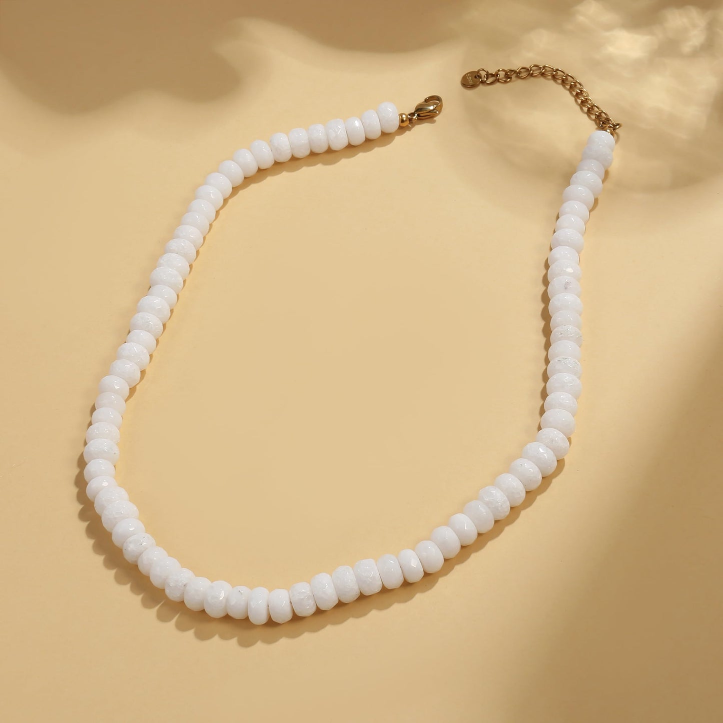 Badu White Gemstone Beaded Necklace for Women Natural Stone Bead Beach Choker Necklace Fashion Trendy Jewelry Gifts