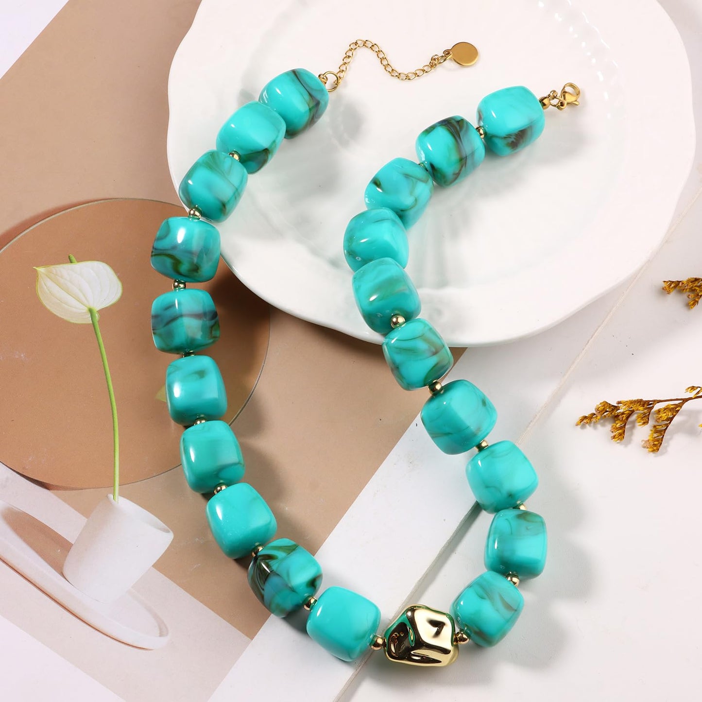 joymiao Statement Necklace for Women Resin Chunky Beaded Necklaces Big Bead Necklace Statement Necklaces Jewelry Summer Accessories