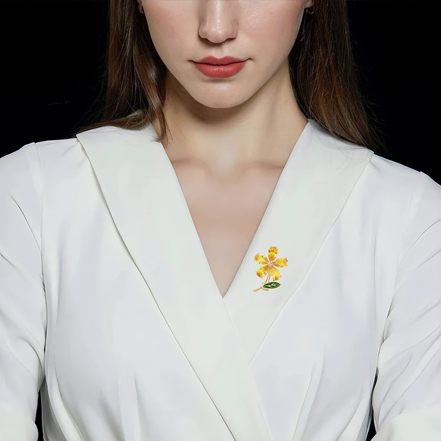 EMEGCY Yellow Daisy Brooch for Women Crystal Flower Brooch Pin Gold Plated Floral Lapel Pin Gold Plated Flower Jewelry for Mom Wife Valentine's Day Mother's Day