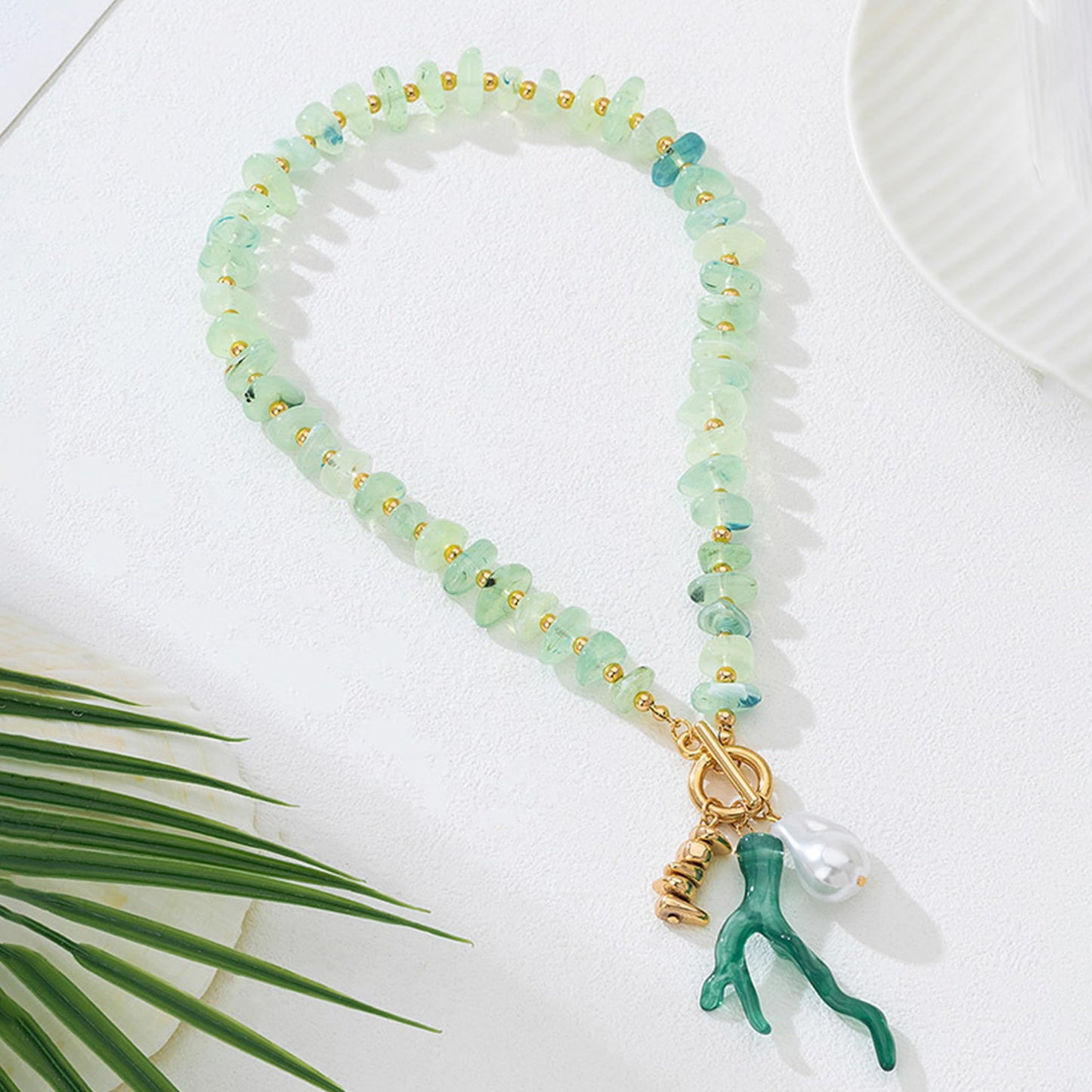 Ocean Coral Pendant Necklace for Women Green Acrylic Beaded Choker Gold OT Clasp Baroque Pearl Charm Necklace Boho Summer Beach Vacation Nautical Coastal Jewelry (Green)