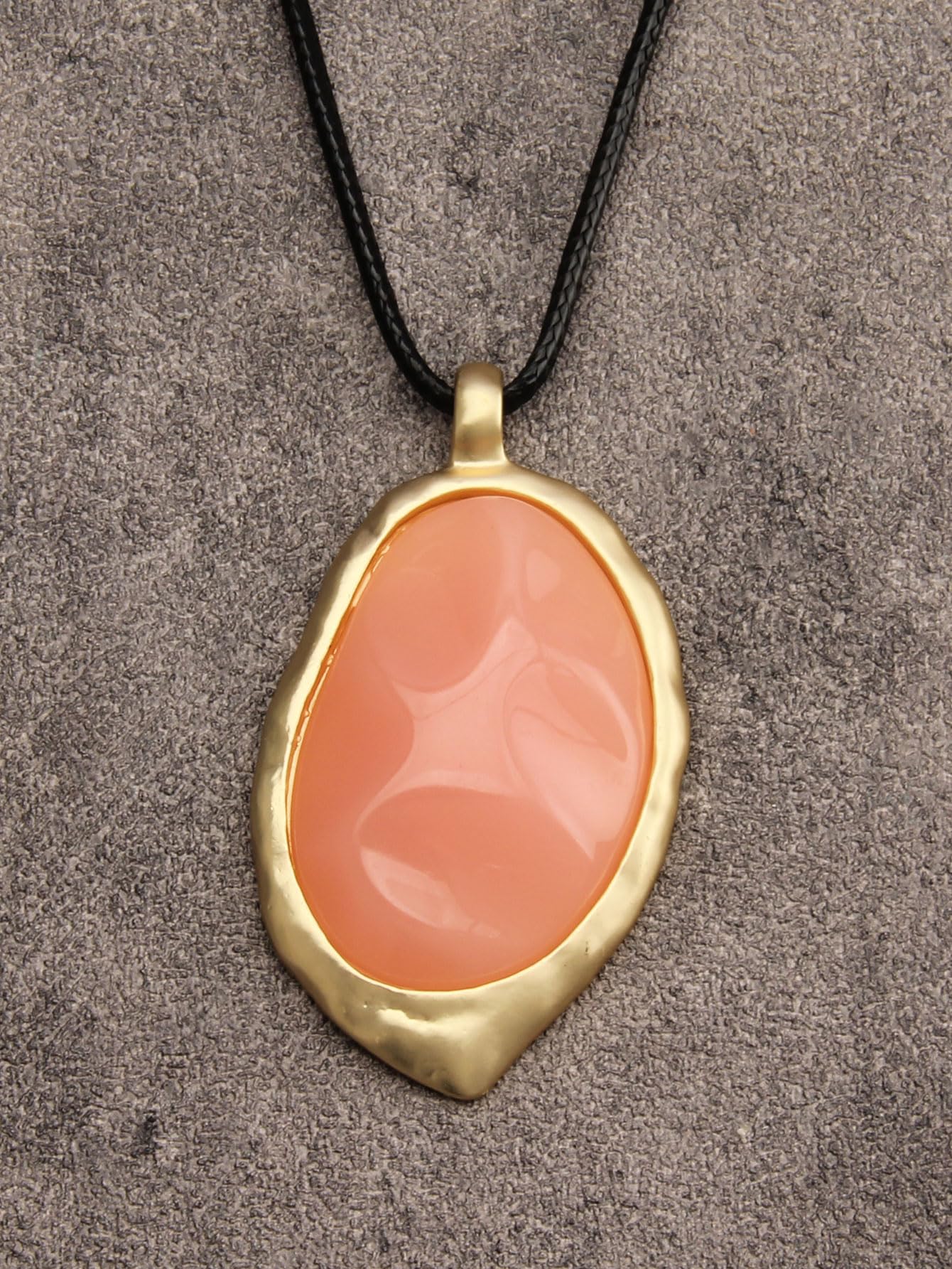joymiao Leather Choker Necklaces for Women Long Necklaces Trendy Natural Stone Necklace Bohemian Pendant Boho Style Jewelry