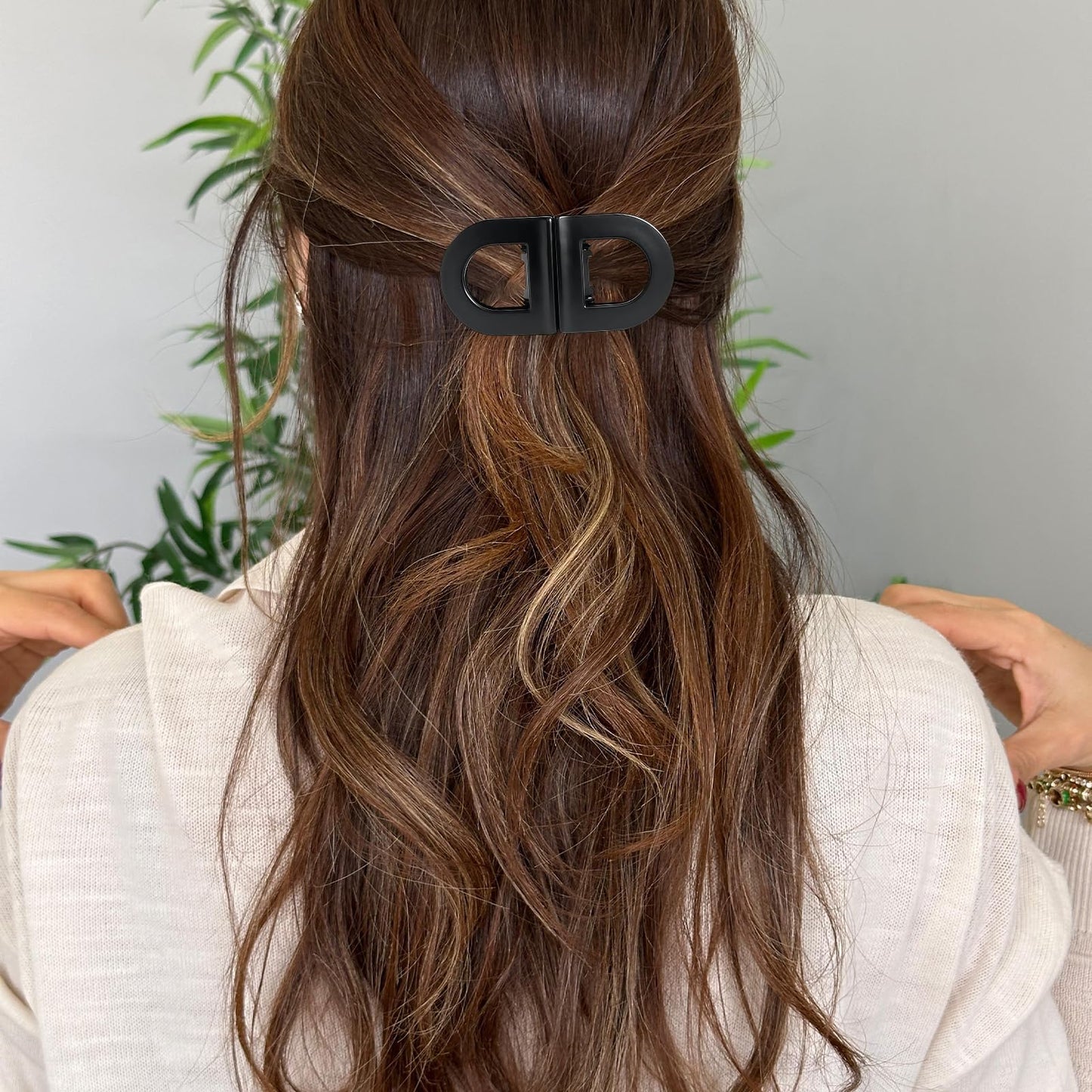 Magnetic Hair Clips for Women Girls, 2PCS Brown & Black Strong Hold Non Slip Claw Clips, Seamless 2-in-1 Quick Snap Design, Creaseless Non-Dent Hair Styling Tools for Thick and Thin Hair (Style 1)