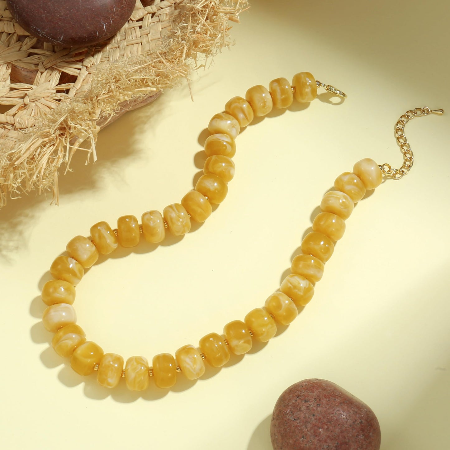 Badu Yellow Chunky Beaded Necklace for Women,Acrylic Bead Choker Statement Necklace Cute Trendy Necklaces Jewelry Gifts