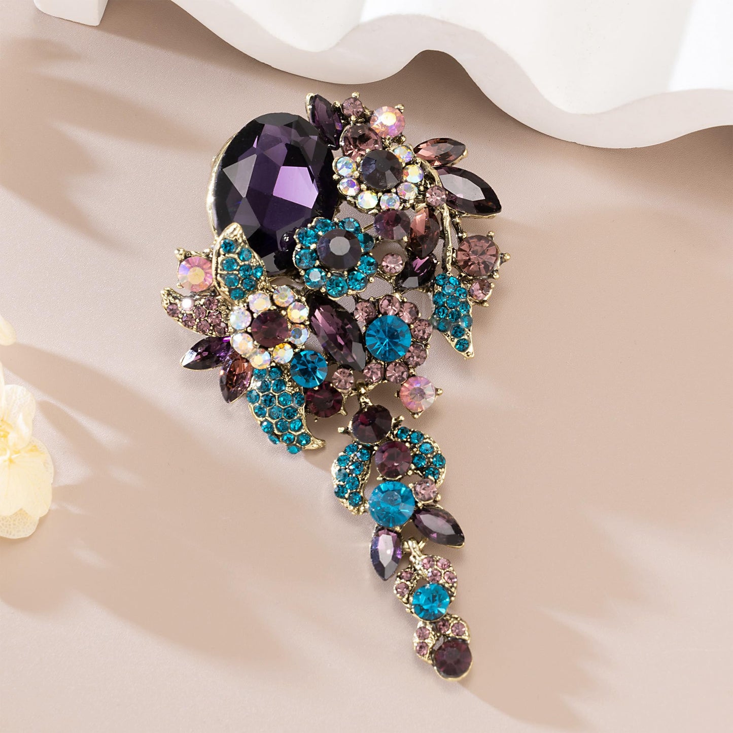 SELOVO Long Purple Flower Brooch Pin for Women Wedding Party Brooch Pendant