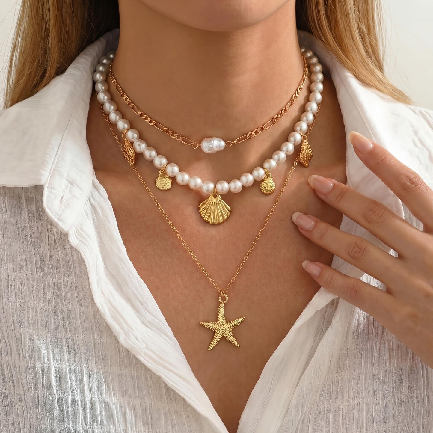 Shell Starfish Necklace for Women, Gold Plated Layered Pendant Necklace with Pearl Conch Charms, Boho Coastal Summer Beach Vacation Jewelry Gifts(Pearl&Starfish)