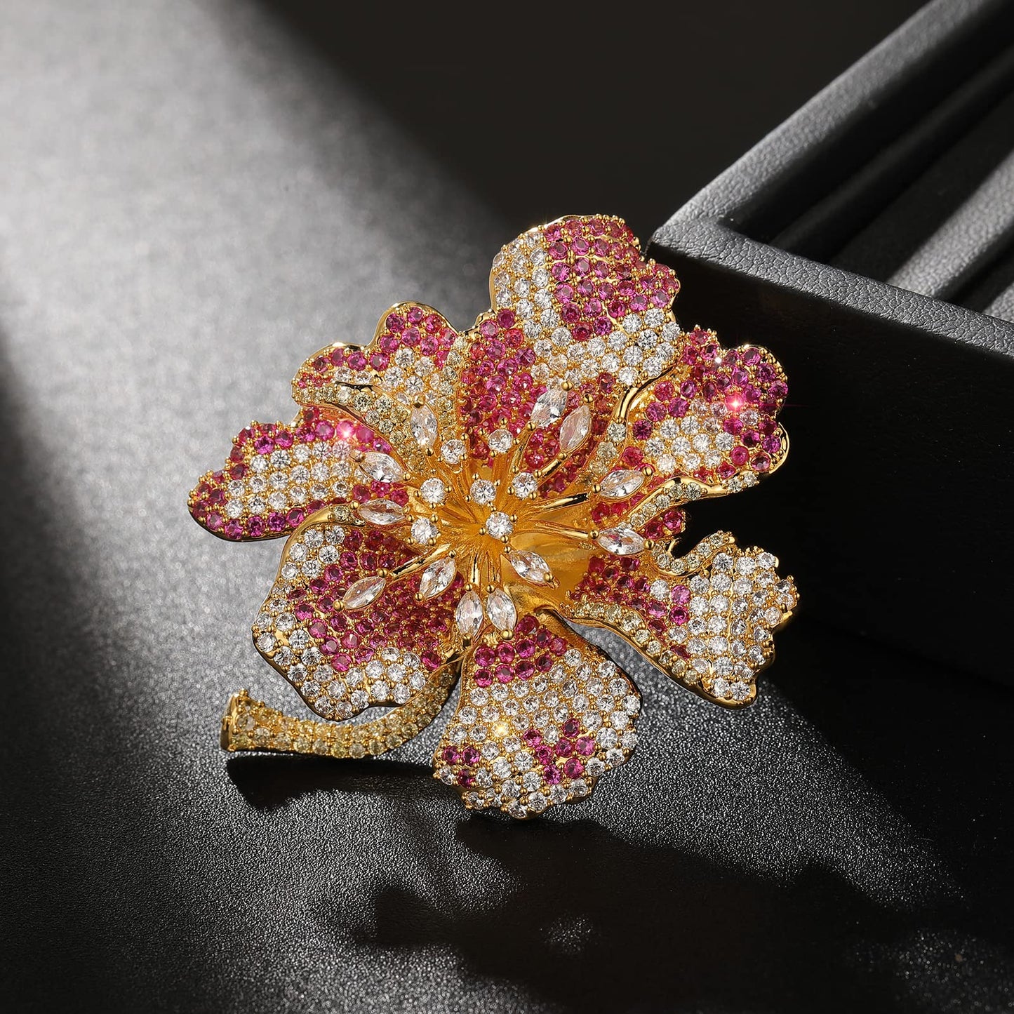 AILONMEI Floral Series Elegant Brooch Pins For Woman Fashion Jewelry, Large Vintage Costume Broches Christmas Gift (Rhododendron, Gold)