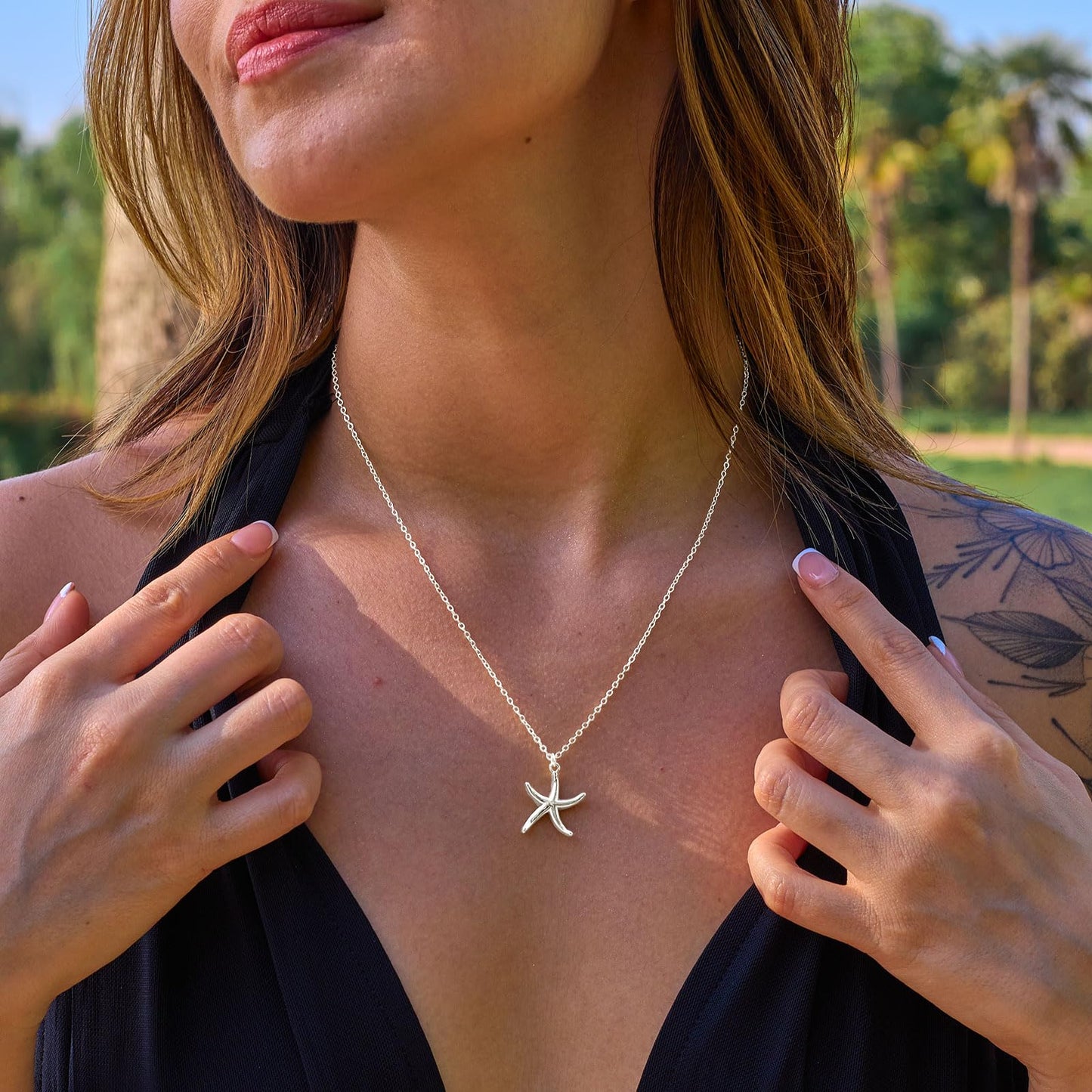 VRIUA Starfish Necklace for Women – 14K White Gold Plated Silver Pendant – Dainty Ocean Beach Jewelry Gift