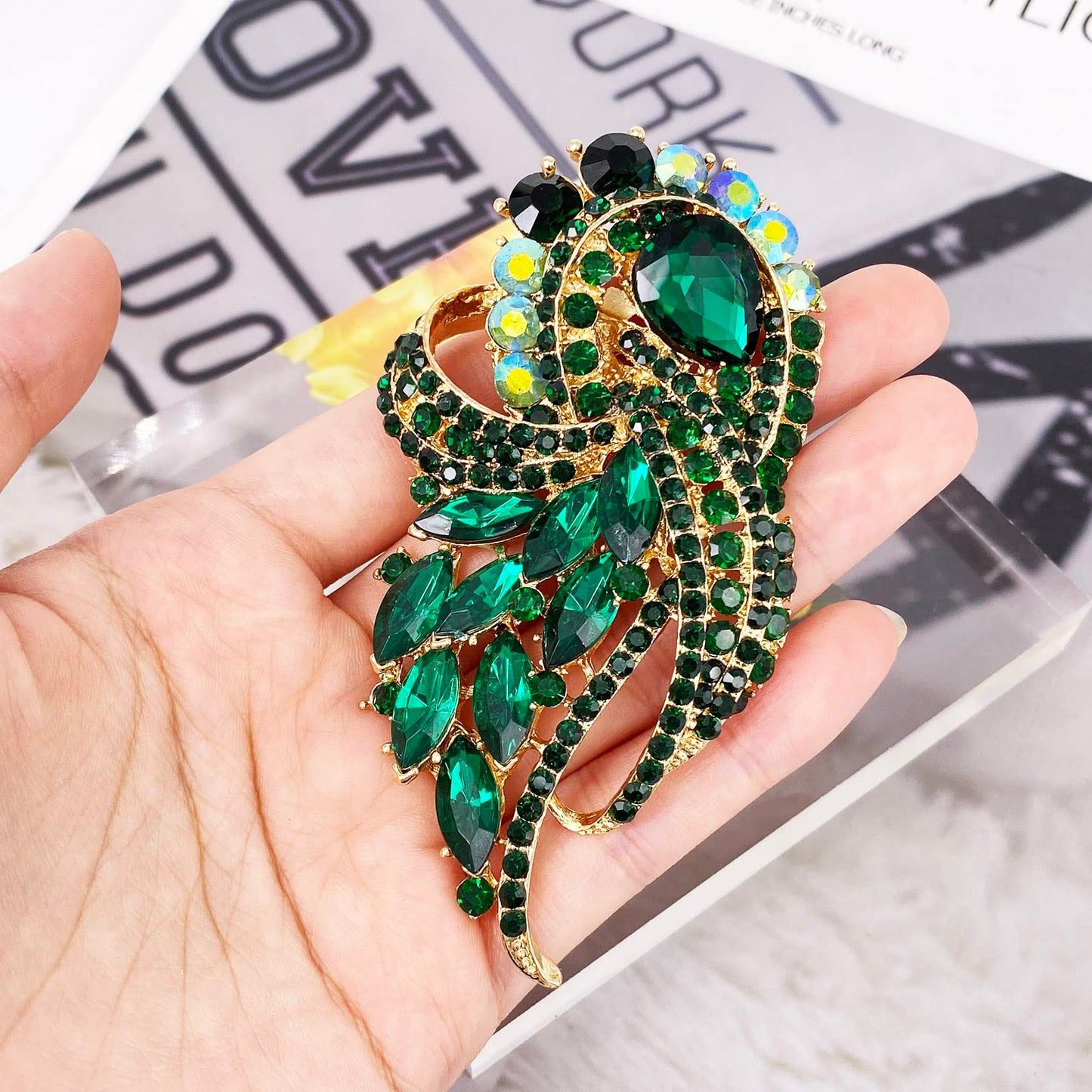 LAXPICOL Women's Vintage Green Austrian Crystal Elegant Flower Bouquet Wing Brooch Gold Tone