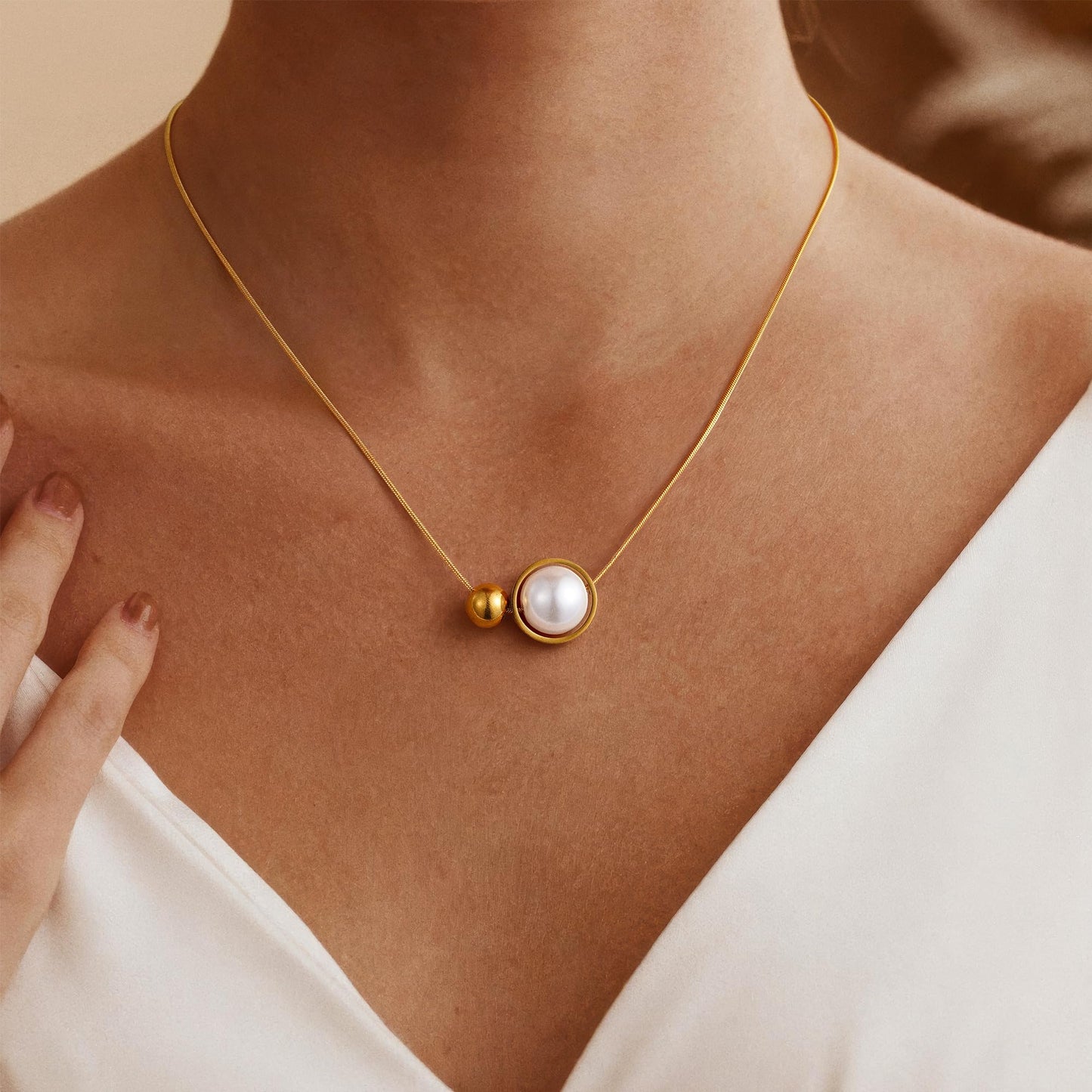 Rcidan Trendy Pearl Necklaces for Women, Gold & Silver Chain White Pearl Beaded Pendant Necklace, Birthday Wedding Jewelry Gifts