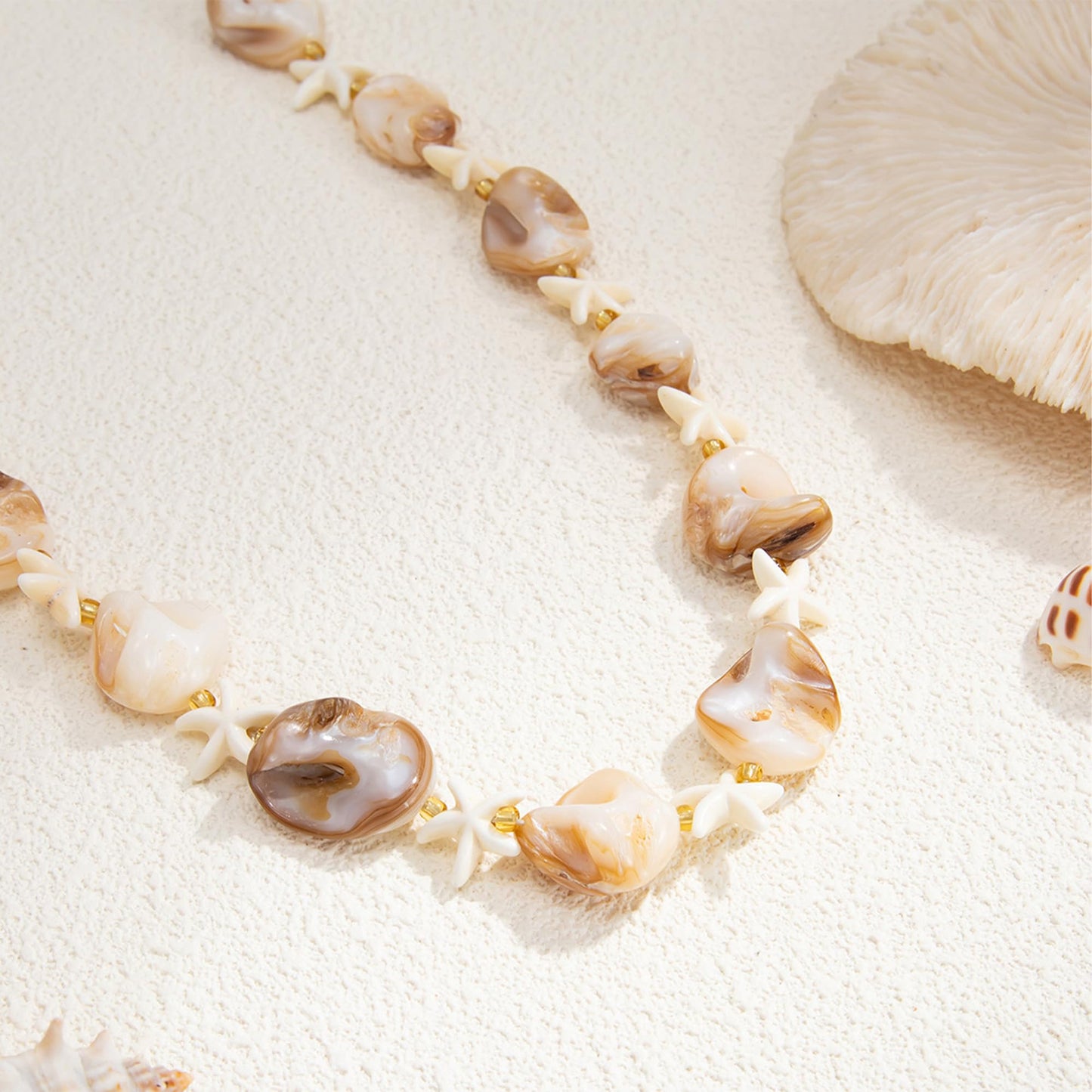 DEVINOTE Starfish Shell Necklace for Women Colorful Boho Beach Shell Beaded Choker Neckalce Trendy Adjustable Summer Vacation Jewelry Gift