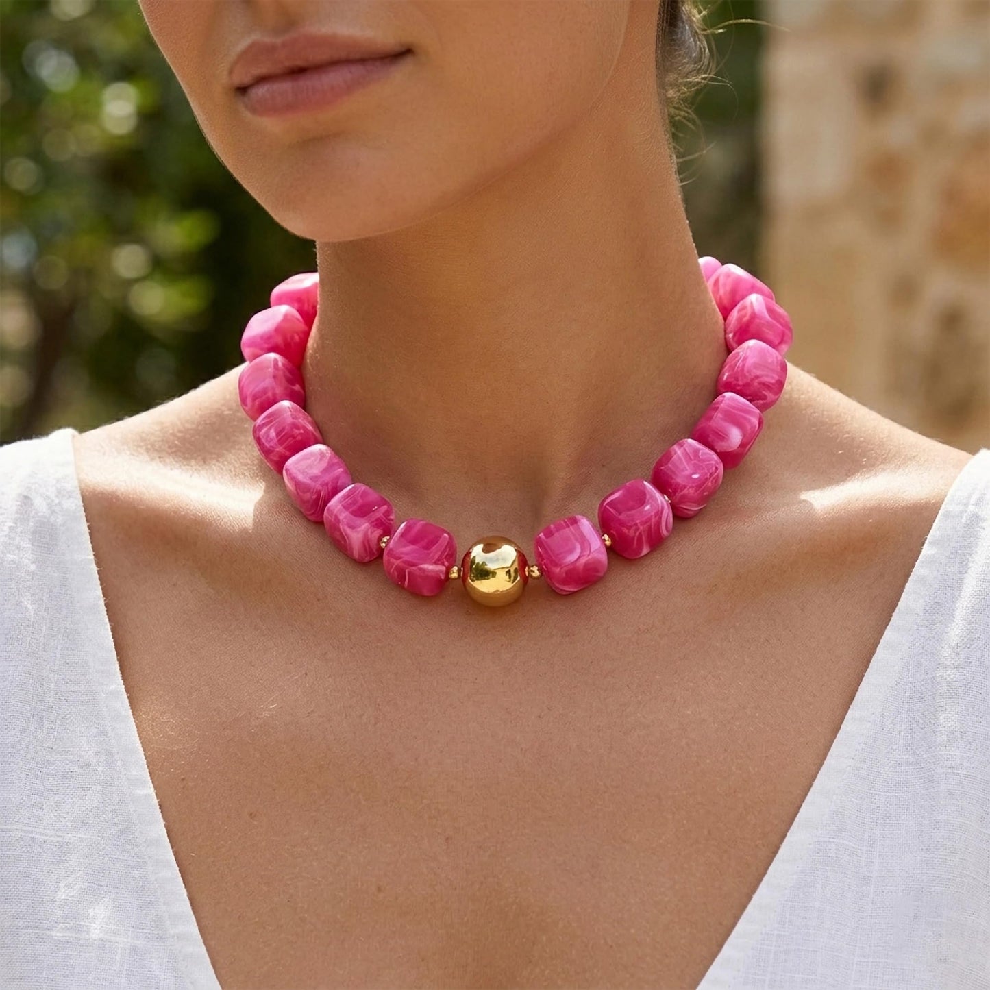 WOWORAMA Red Beaded Choker Necklaces for Women Rose Red Large Square Resin Beads Necklace Trendy Beaded Statement Chunky Necklace Party Jewelry
